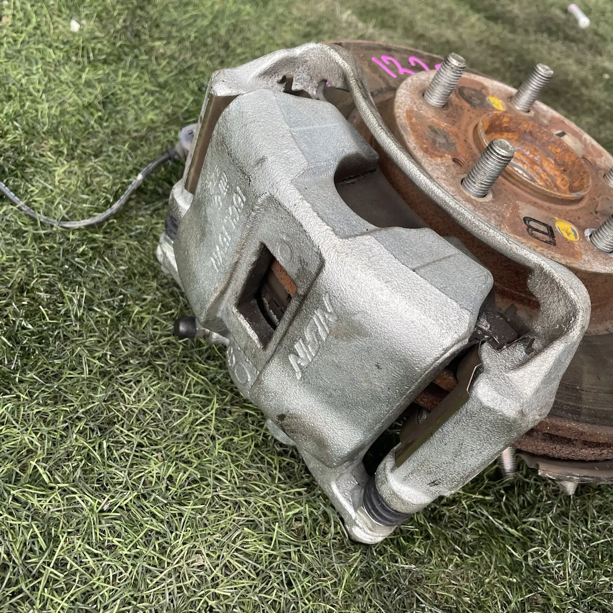 https://ycs.partsauto.market/partsauto-images/thmbs/userImages/772e461030aea93f4dbb6447c0f924d3/part/36adf972-ead8-4f52-9de1-47a048bf1108_1779260135123.jpg
