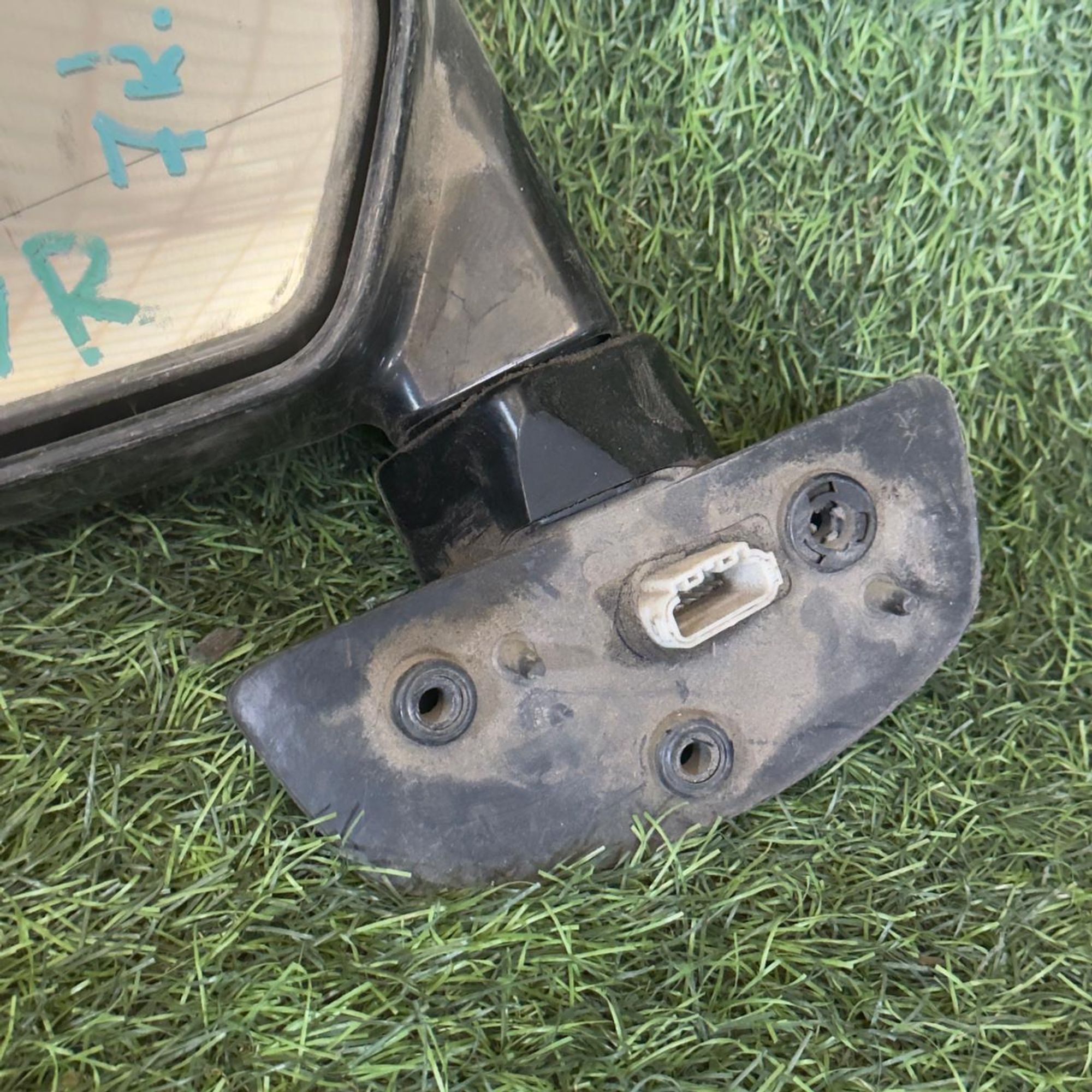 578 Зеркало боковое левое MITSUBISHI CHARIOT N74W, 4800 рублей, Невинномысск