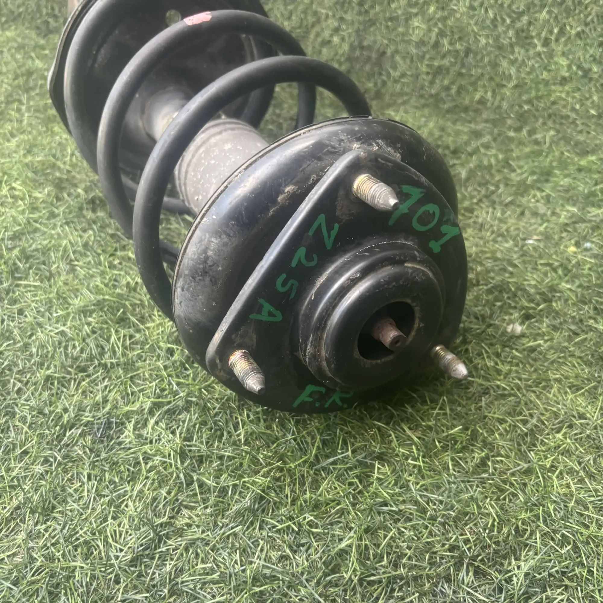 https://ycs.partsauto.market/partsauto-images/thmbs/userImages/772e461030aea93f4dbb6447c0f924d3/part/3734993d-2a50-4820-82ce-c412a63ece2d_1776864565698.jpg