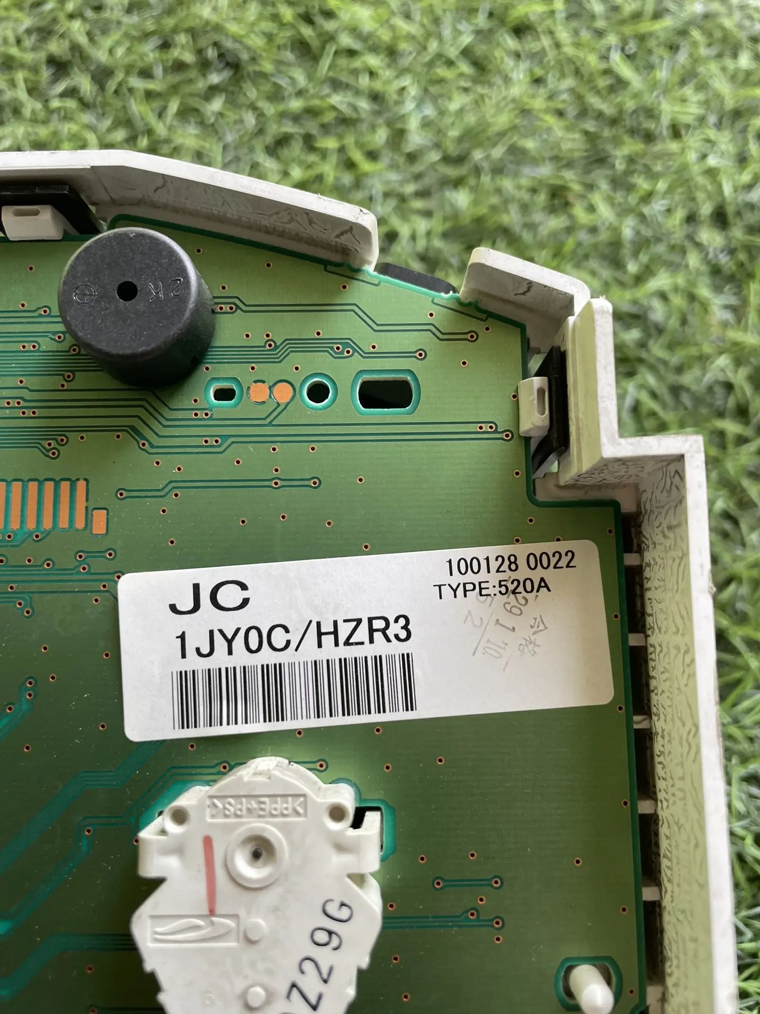 https://ycs.partsauto.market/partsauto-images/thmbs/userImages/772e461030aea93f4dbb6447c0f924d3/part/376c29be-6c17-4fb2-a2fd-c3e9aab56c89_1774269813335.jpg