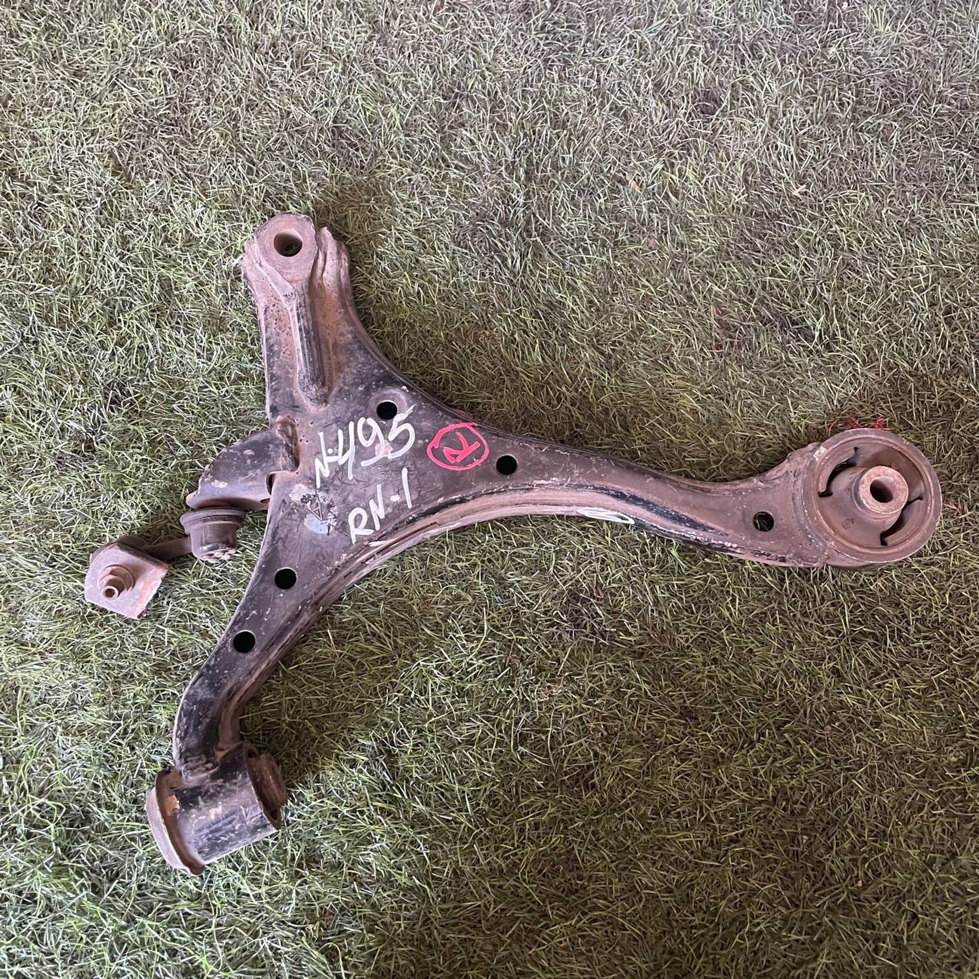 495 Рычаг задний правый нижний HONDA STREAM RN1, 4500 рублей, Невинномысск