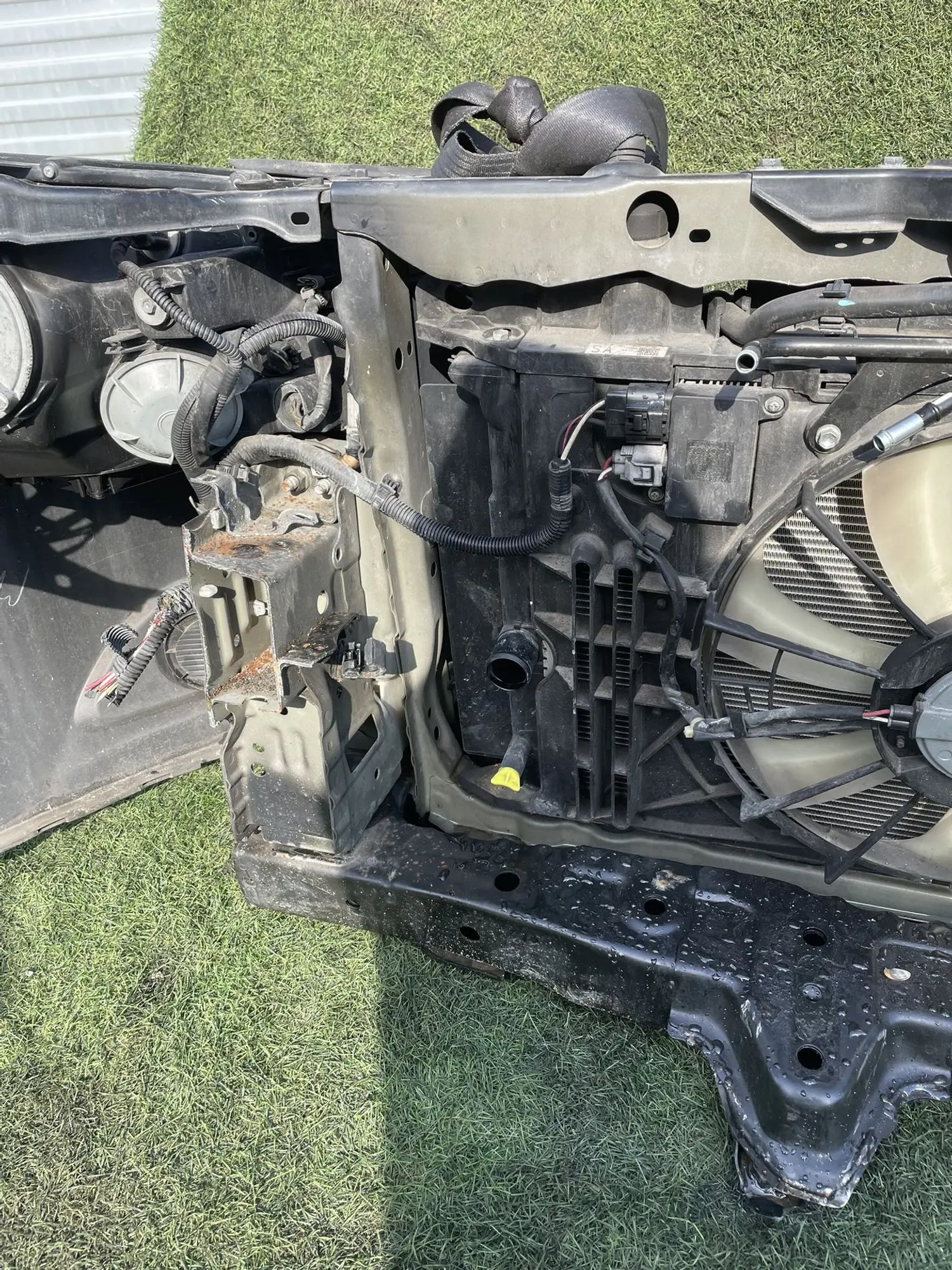 https://ycs.partsauto.market/partsauto-images/thmbs/userImages/772e461030aea93f4dbb6447c0f924d3/part/38060bf0-86fb-4992-a259-162ae4c22ce8_1776171489027.jpg