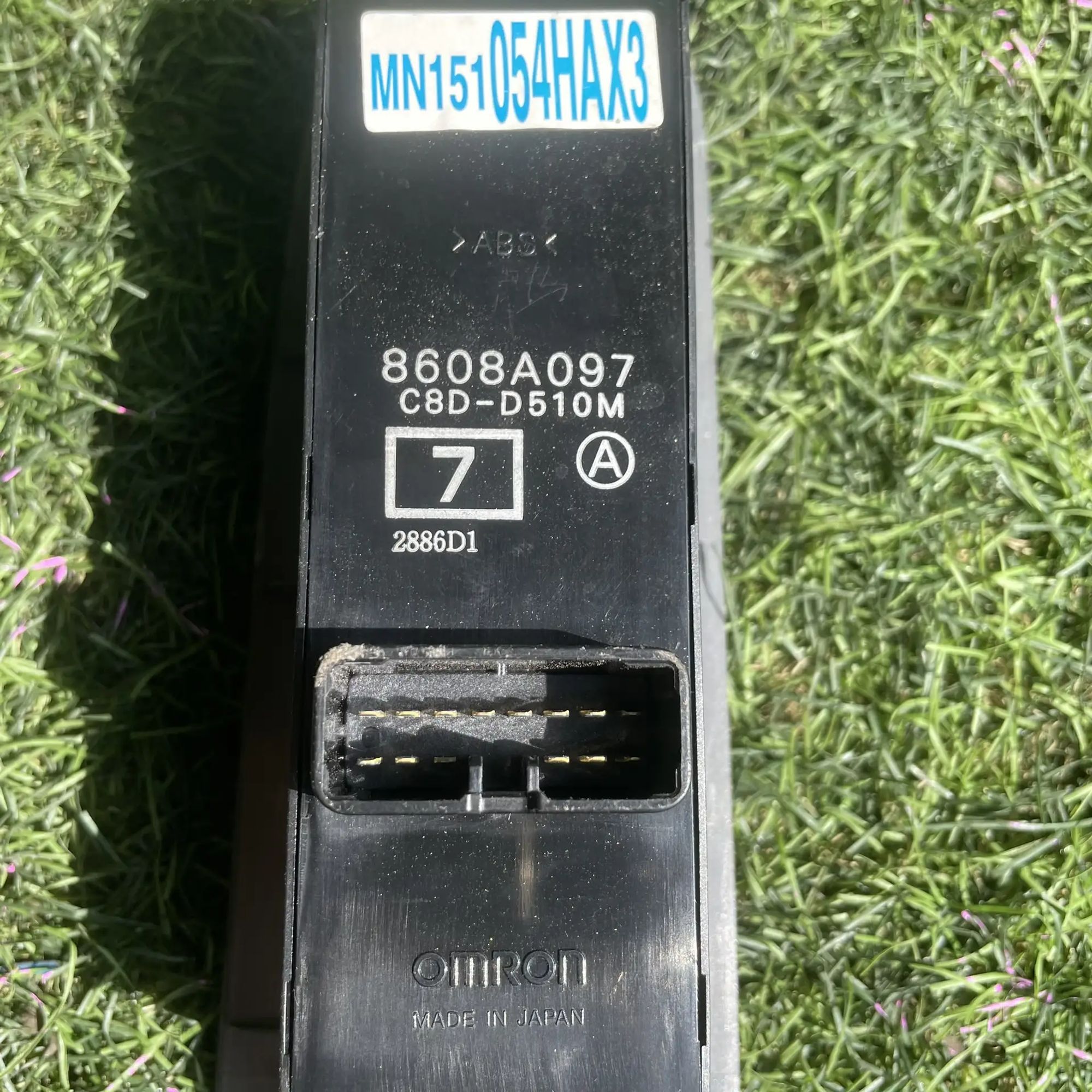 https://ycs.partsauto.market/partsauto-images/thmbs/userImages/772e461030aea93f4dbb6447c0f924d3/part/3816822e-6074-437a-92c2-4b8d0cd9db46_1776687851945.jpg