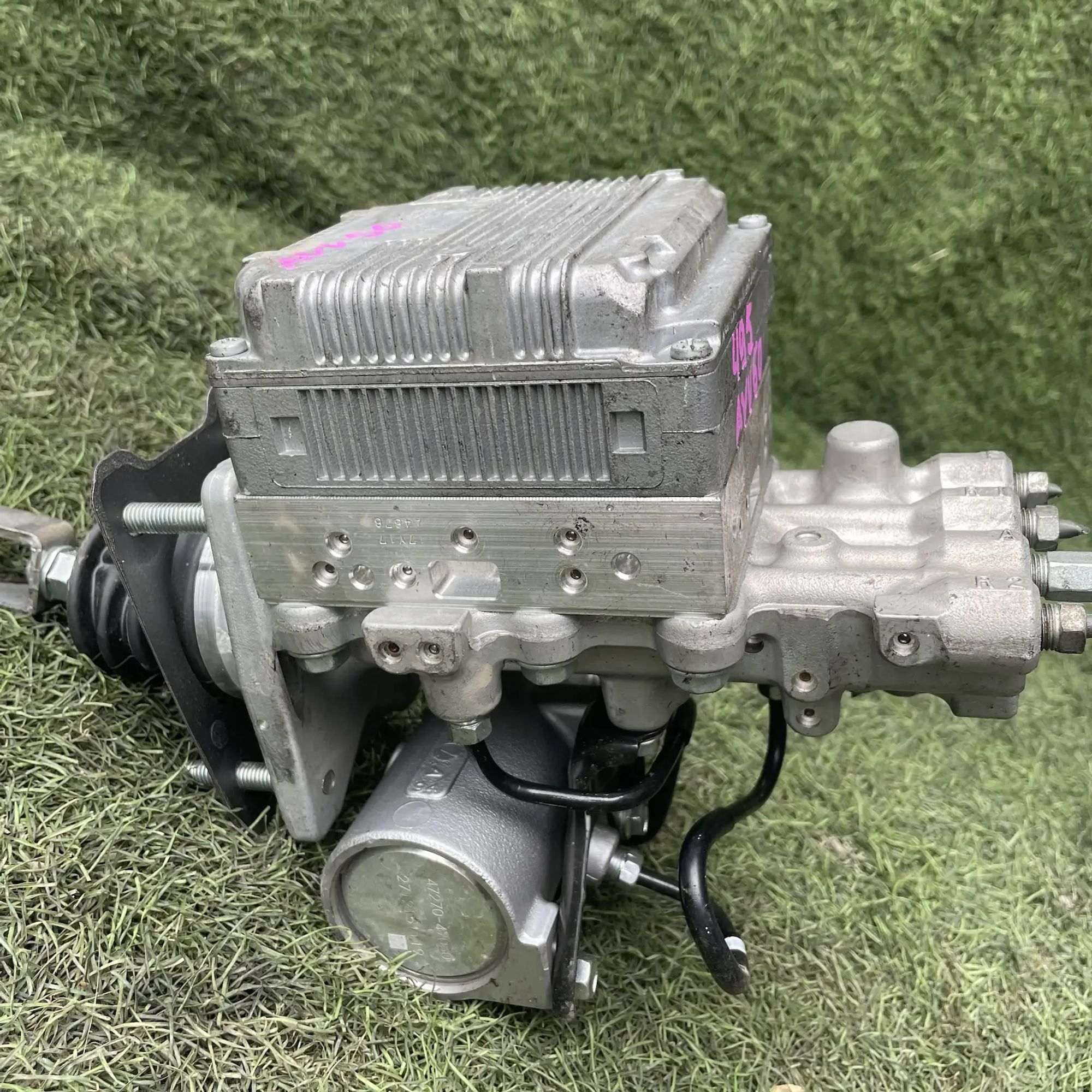 https://ycs.partsauto.market/partsauto-images/thmbs/userImages/772e461030aea93f4dbb6447c0f924d3/part/385ed71a-57d5-463f-996e-a6d3463d4a1c_1779178544392.jpg
