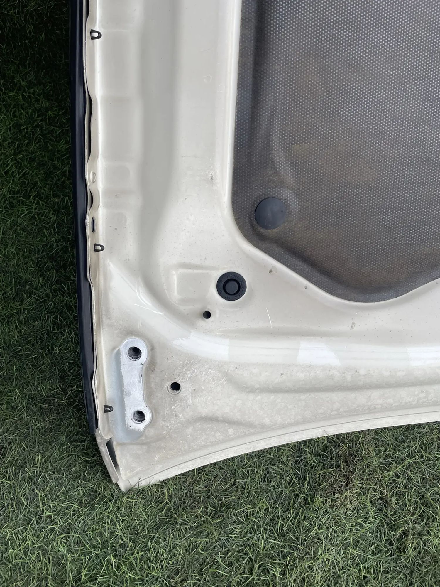 https://ycs.partsauto.market/partsauto-images/thmbs/userImages/772e461030aea93f4dbb6447c0f924d3/part/389805d4-e6aa-4d3b-857f-d4d0827f7b1a_1778506486136.jpg