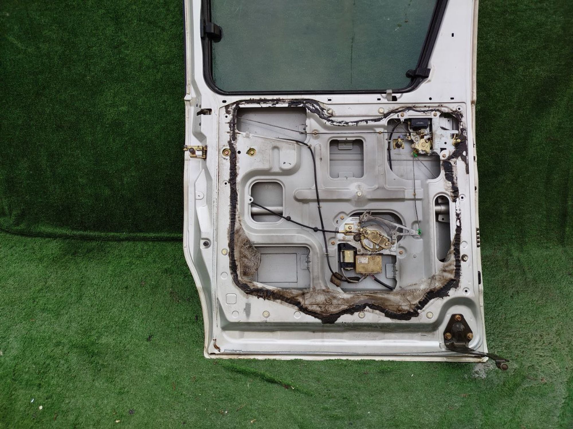 1663 дверь на MAZDA BONGO FRIENDEE SGLR, 10500 рублей, Невинномысск