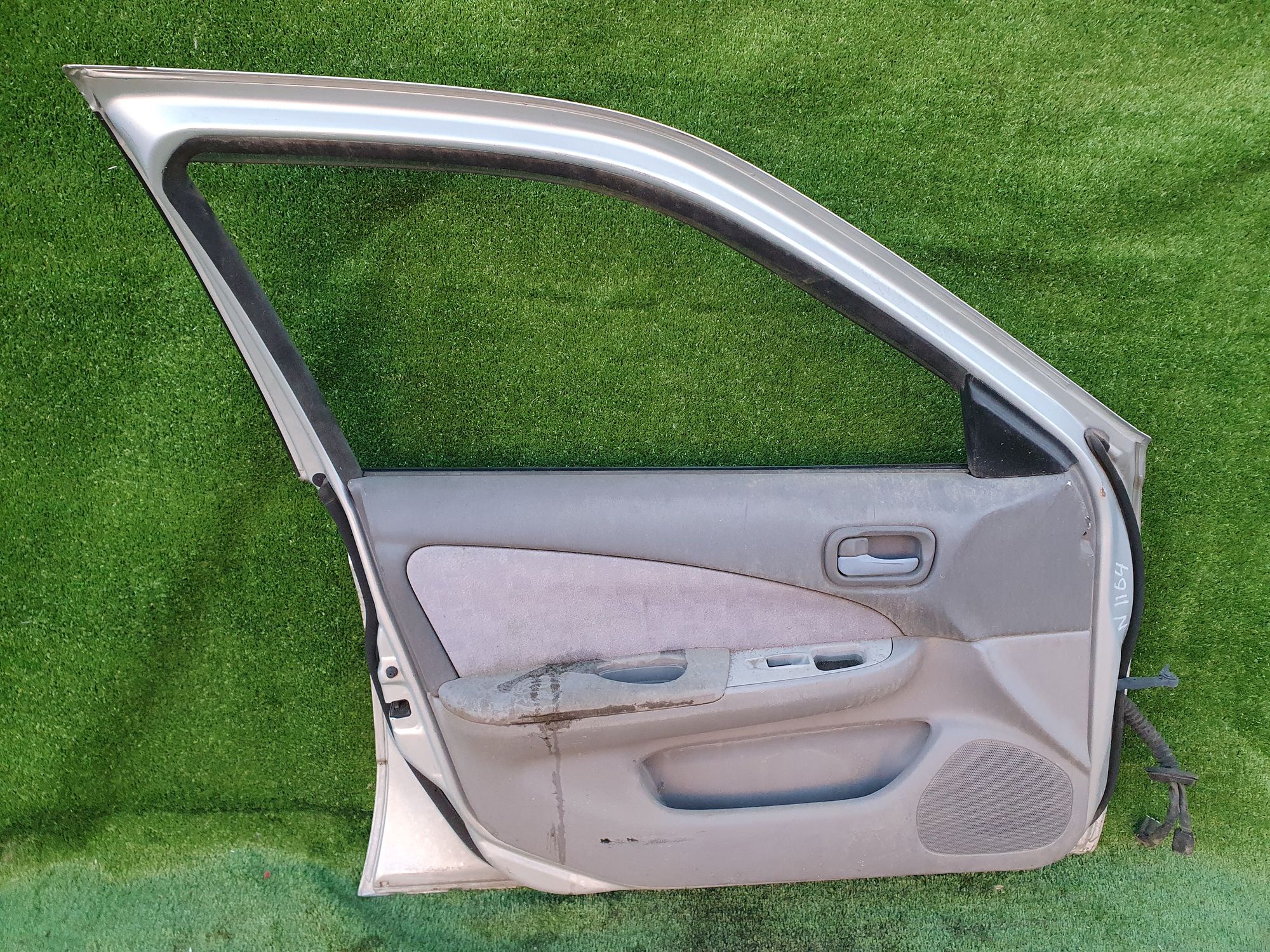 1164 дверь на NISSAN SUNNY FB15, 9500 рублей, Невинномысск