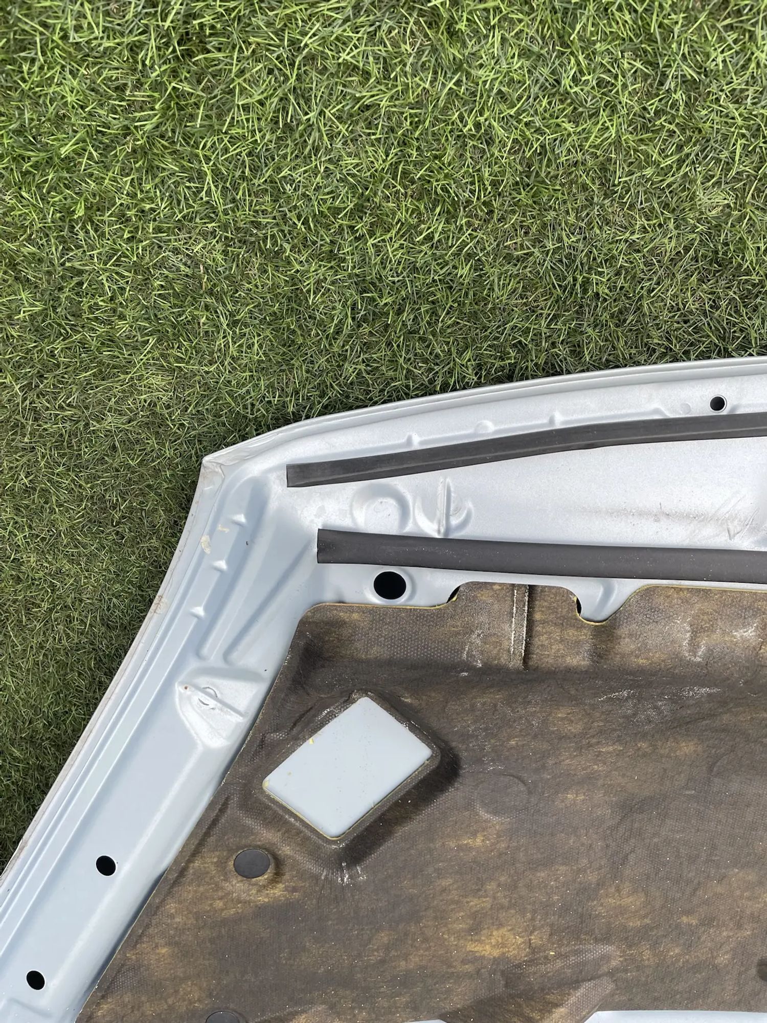 https://ycs.partsauto.market/partsauto-images/thmbs/userImages/772e461030aea93f4dbb6447c0f924d3/part/398b0a30-0e89-46d8-84a8-2fbd08fa4d57_1778507971764.jpg