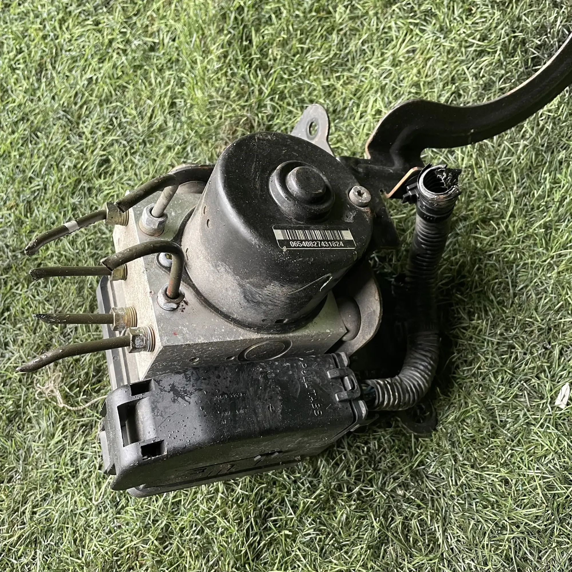 https://ycs.partsauto.market/partsauto-images/thmbs/userImages/772e461030aea93f4dbb6447c0f924d3/part/39cdf56b-47d6-46ea-a55a-31adb6dd7692_1776928094168.jpg