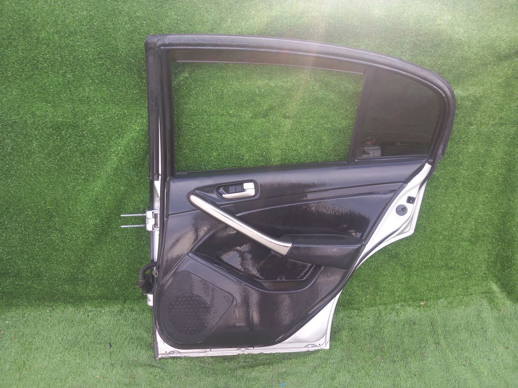 1068 дверь на NISSAN SKYLINE V35, 14500 рублей, Невинномысск