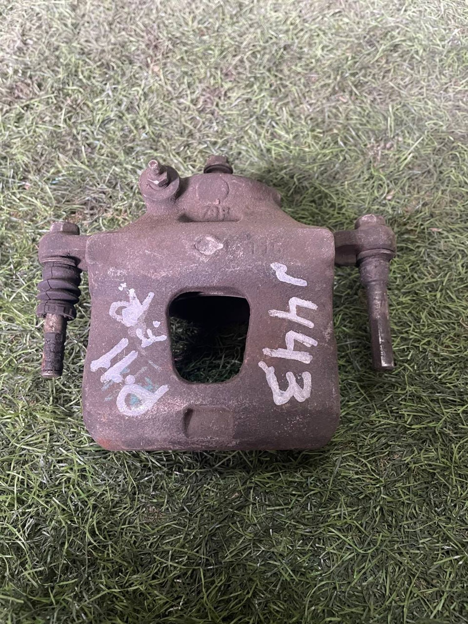 443 Суппорт тормозной передний правый NISSAN PRIMERA P11, 3000 рублей, Невинномысск