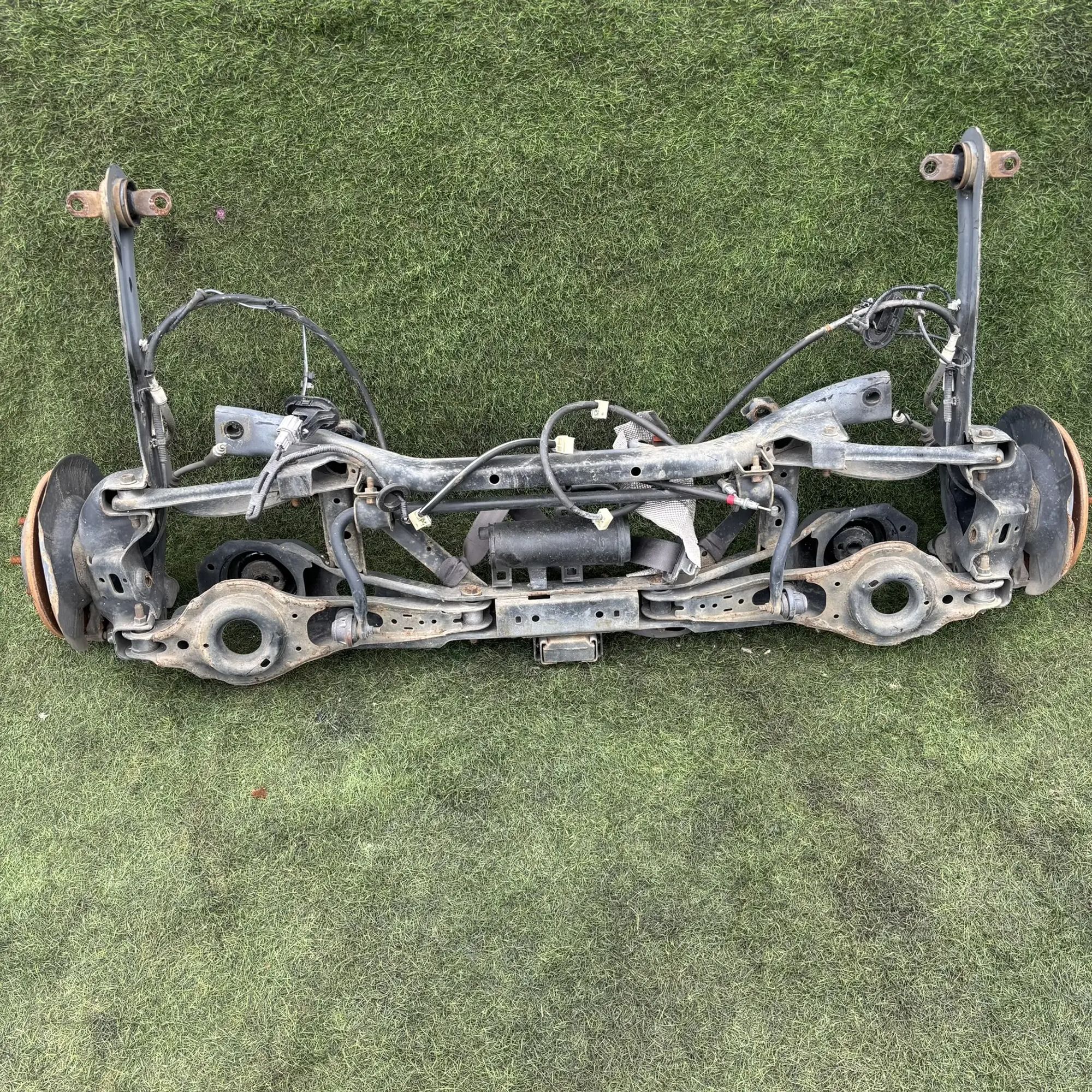 https://ycs.partsauto.market/partsauto-images/thmbs/userImages/772e461030aea93f4dbb6447c0f924d3/part/3b15eac8-c4a4-434b-9af8-3d5b58053363_1777010930512.jpg