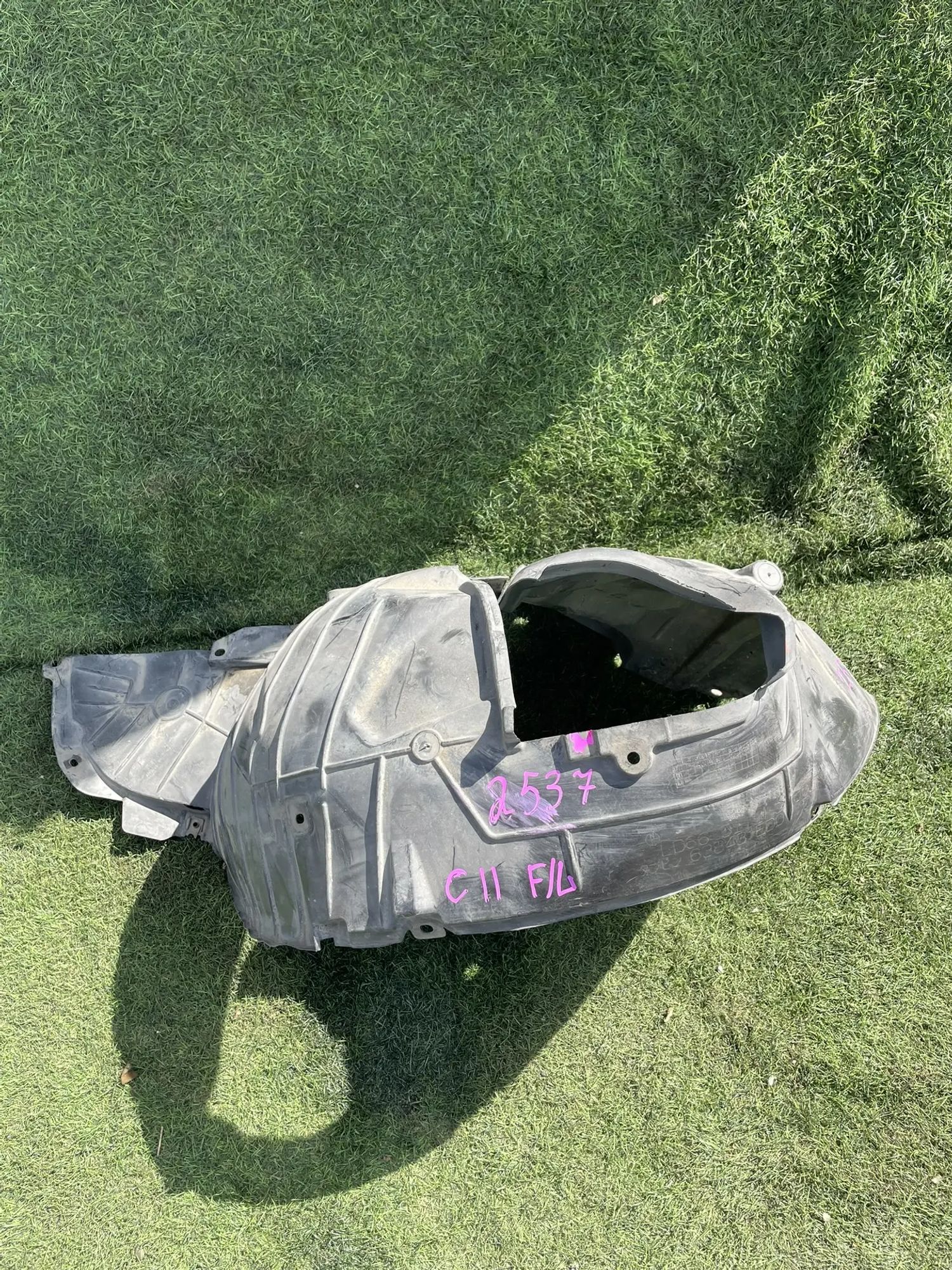 2537 Подкрылок передний левый Nissan Tiida C11 Хетчбек, 4500 рублей, Невинномысск