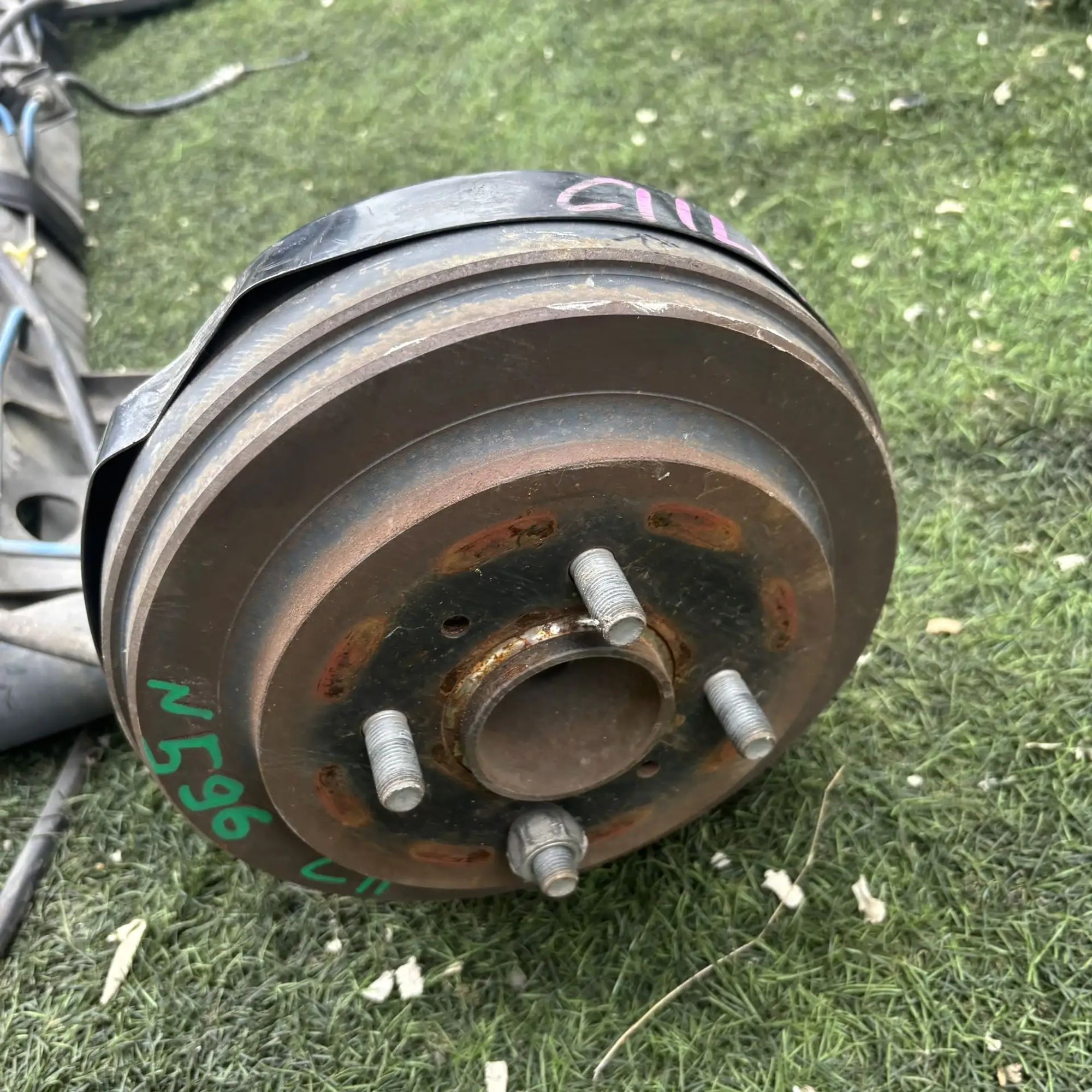 https://ycs.partsauto.market/partsauto-images/thmbs/userImages/772e461030aea93f4dbb6447c0f924d3/part/3b5aa035-e218-437d-83ad-2c7754a7b31a_1777029778224.jpg