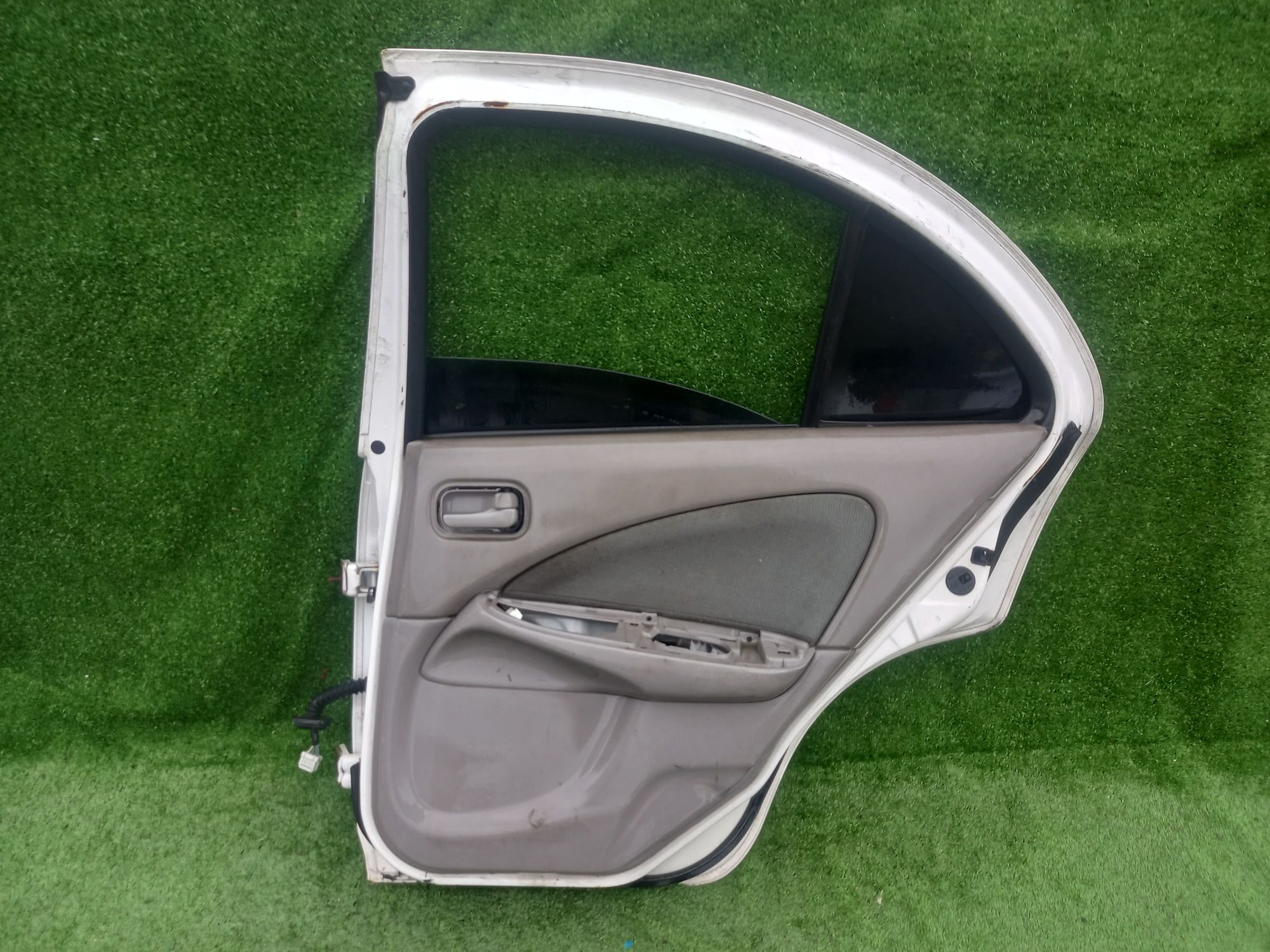 1073 дверь на NISSAN BLUEBIRD SYLPHY FG10, 10500 рублей, Невинномысск