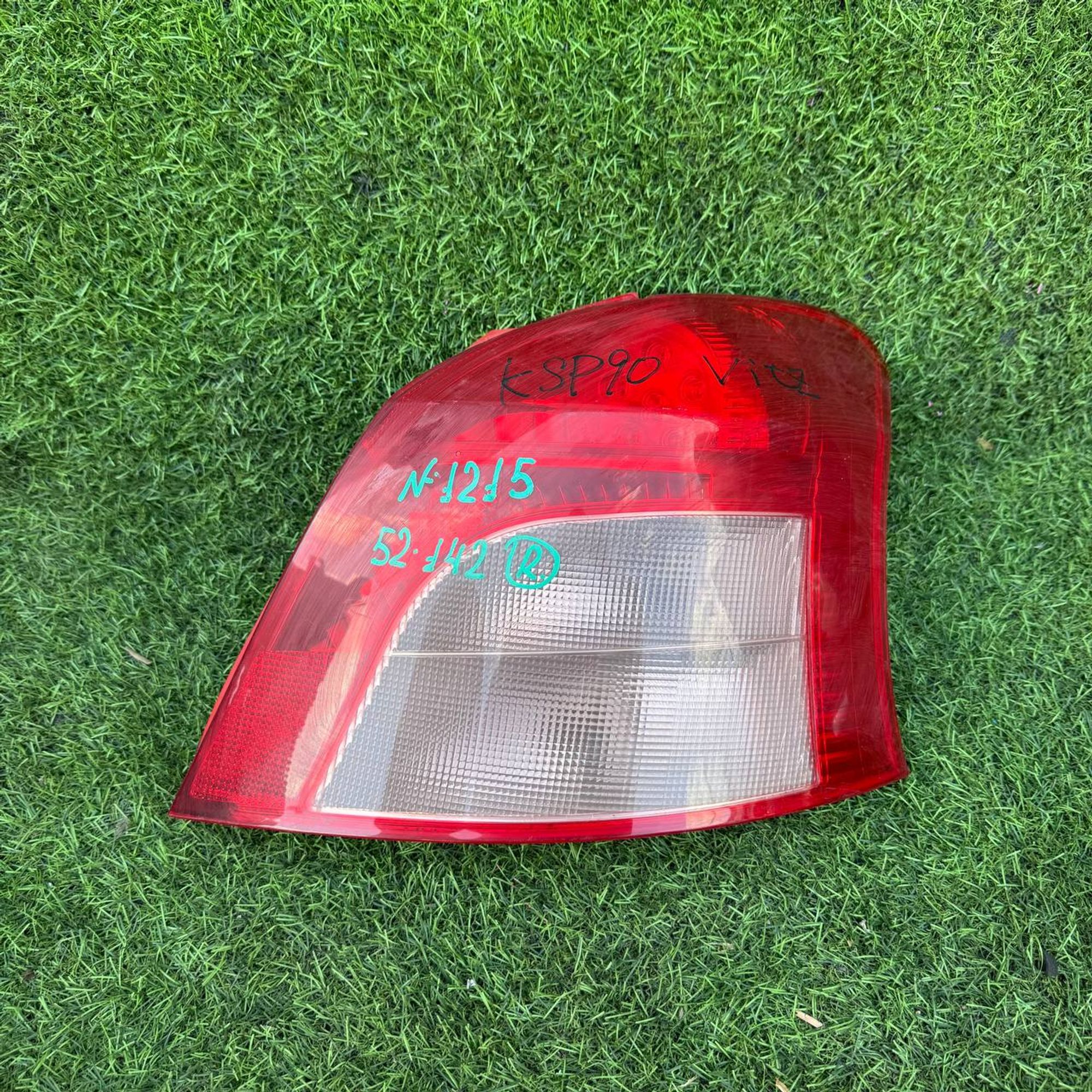 1215 Фонарь задний правый TOYOTA VITZ KSP90, 4500 рублей, Невинномысск