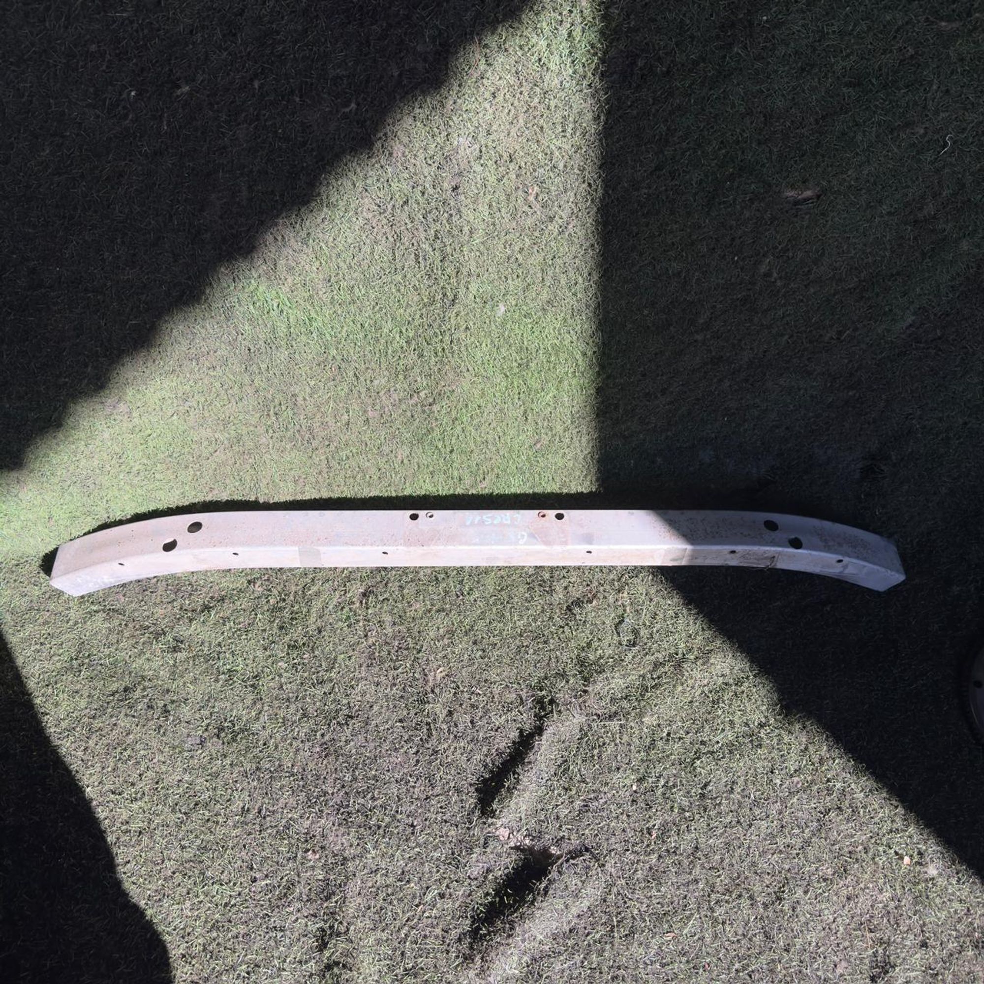 438 Усилитель бампера передний TOYOTA CRESTA GX100, 3500 рублей, Невинномысск