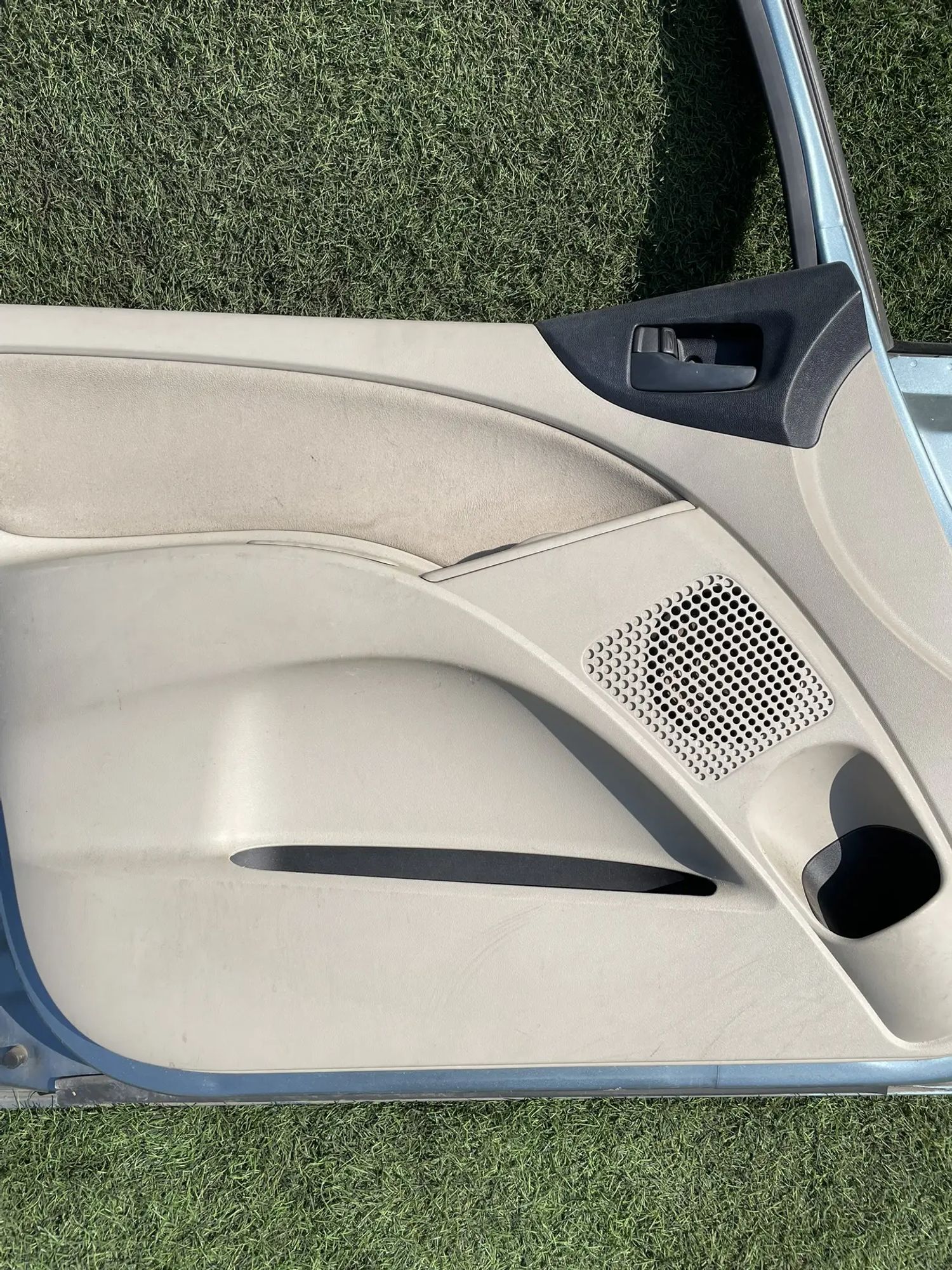 4040 Дверь передняя левая Mitsubishi Colt Z23W 4A91, 12000 рублей, Невинномысск