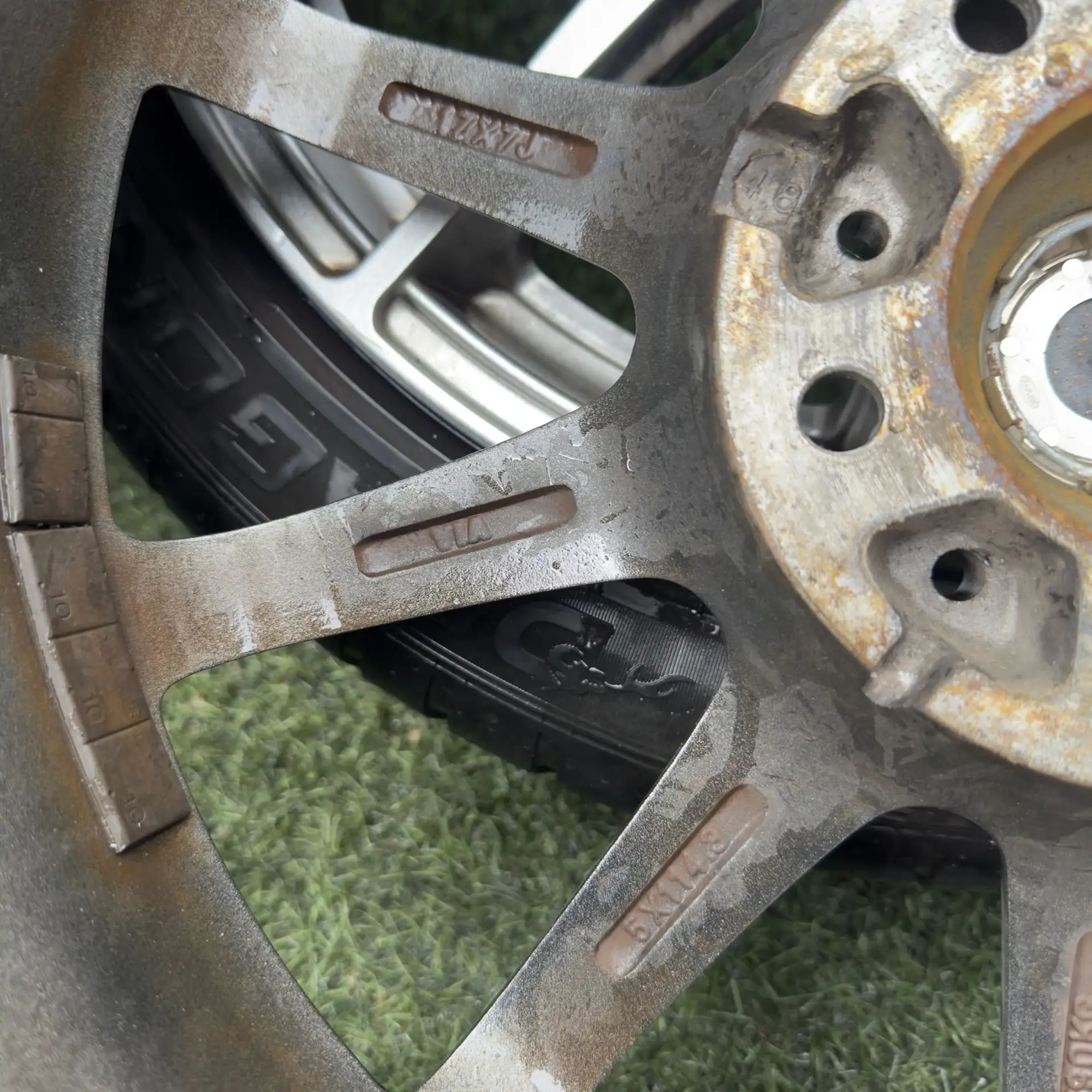 https://ycs.partsauto.market/partsauto-images/thmbs/userImages/772e461030aea93f4dbb6447c0f924d3/part/3c01ef8e-9b27-4bed-a414-eff3db8a16f7_1777991802060.jpg