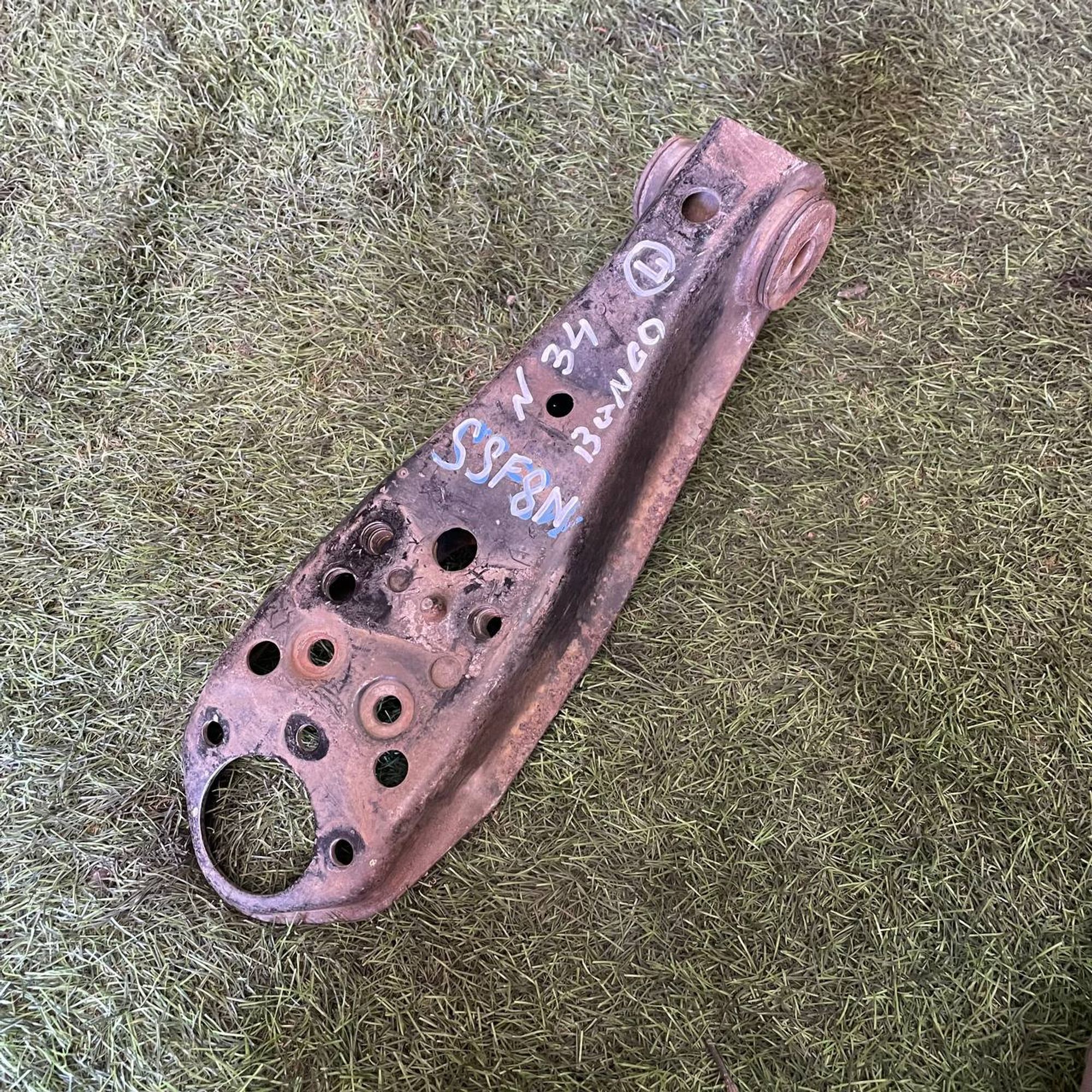 34 Рычаг передний левый нижний Mazda Bongo SSF8, 2000 рублей, Невинномысск