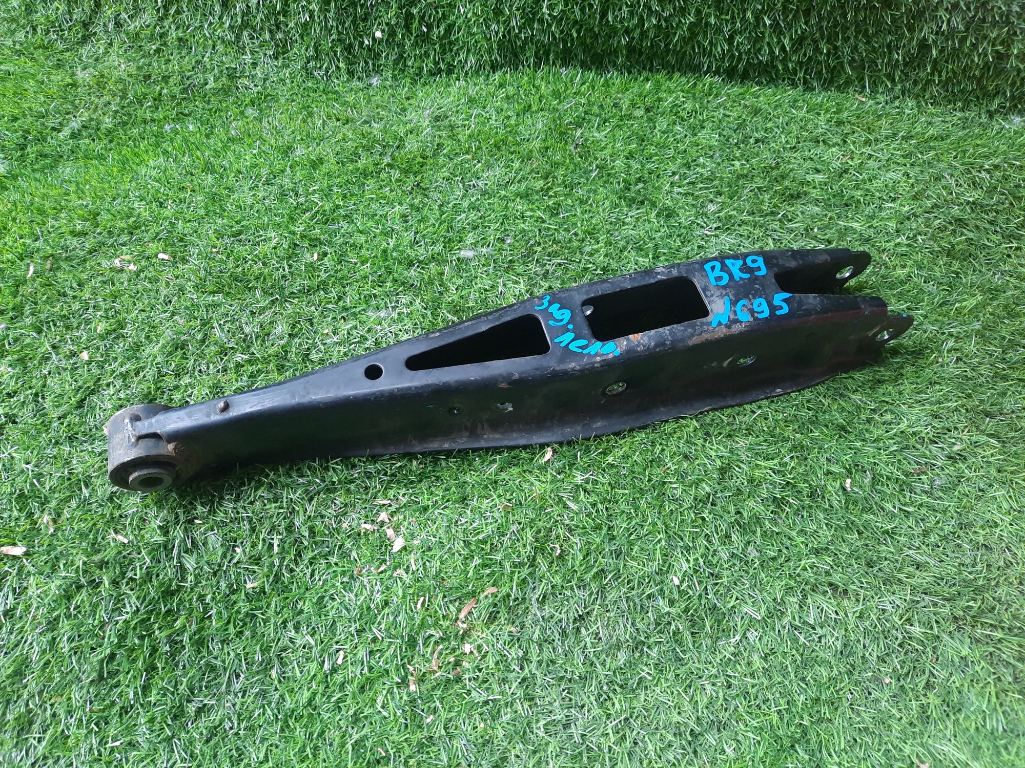 695 Рычаг задний левый нижний Subaru Legacy BR9, 1 рублей, Невинномысск