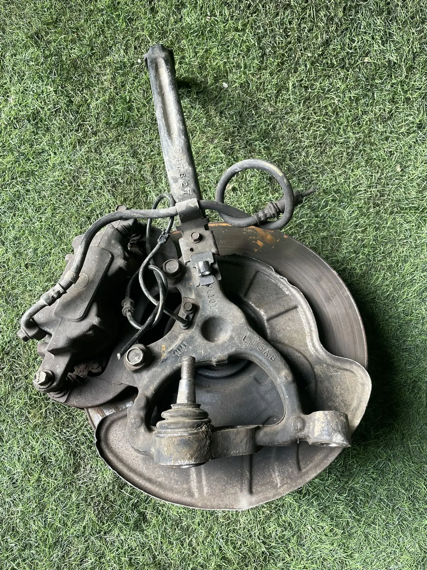 1376 Ступица передняя левая Chrysler 300C 3.5 2006, 10000 рублей, Невинномысск