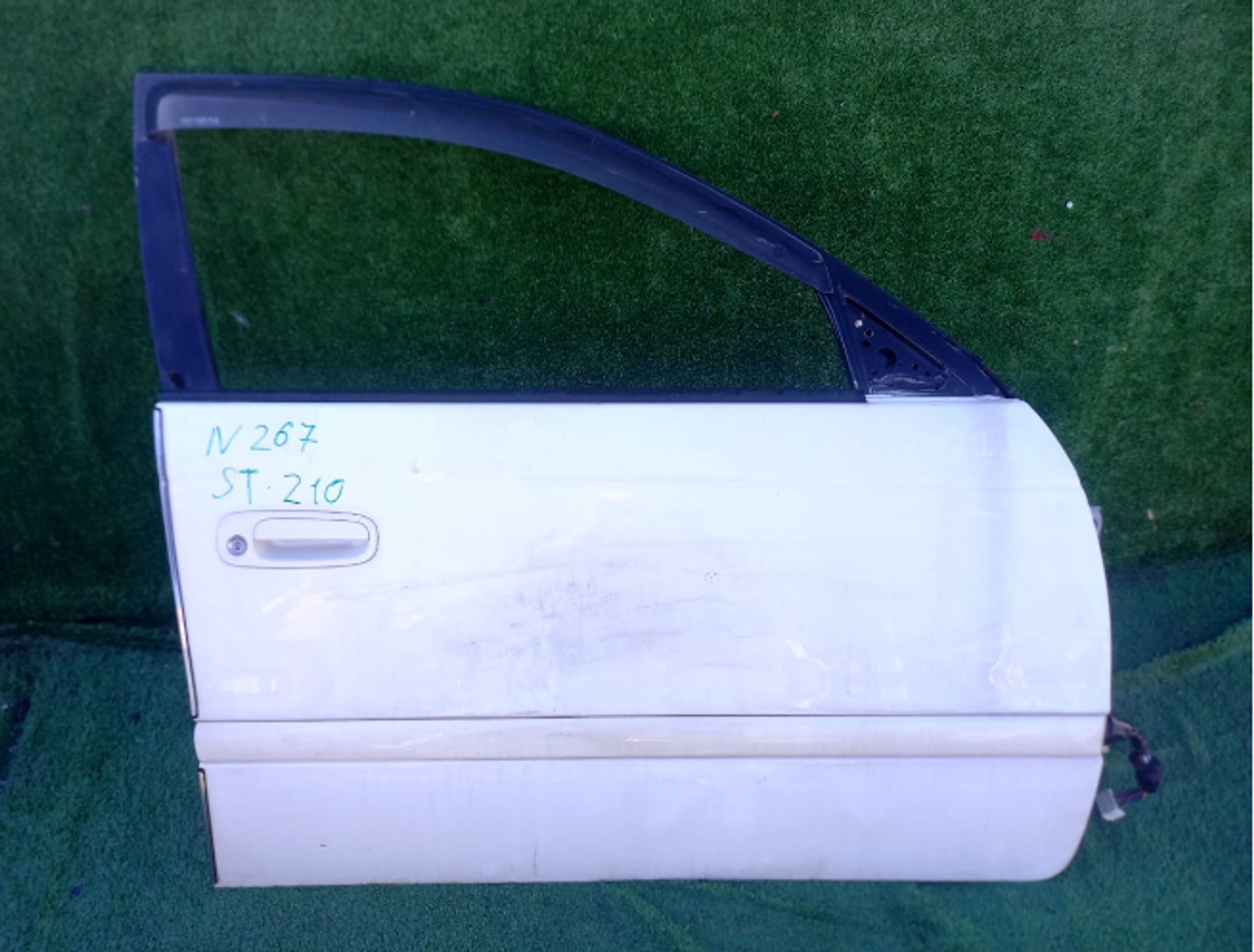 267 дверь на TOYOTA CALDINA ST210, 22500 рублей, Невинномысск