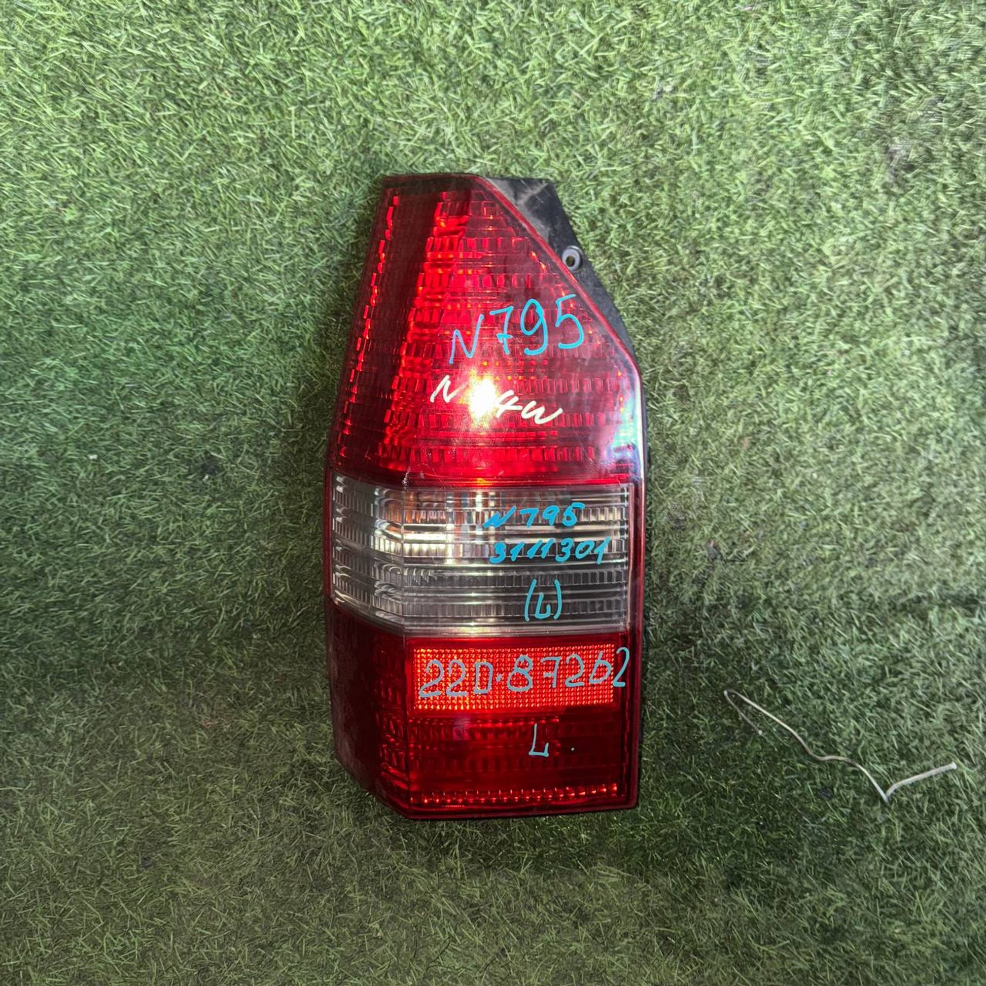 795 Фонарь задний левый MITSUBISHI CHARIOT N84W, 1 рублей, Невинномысск