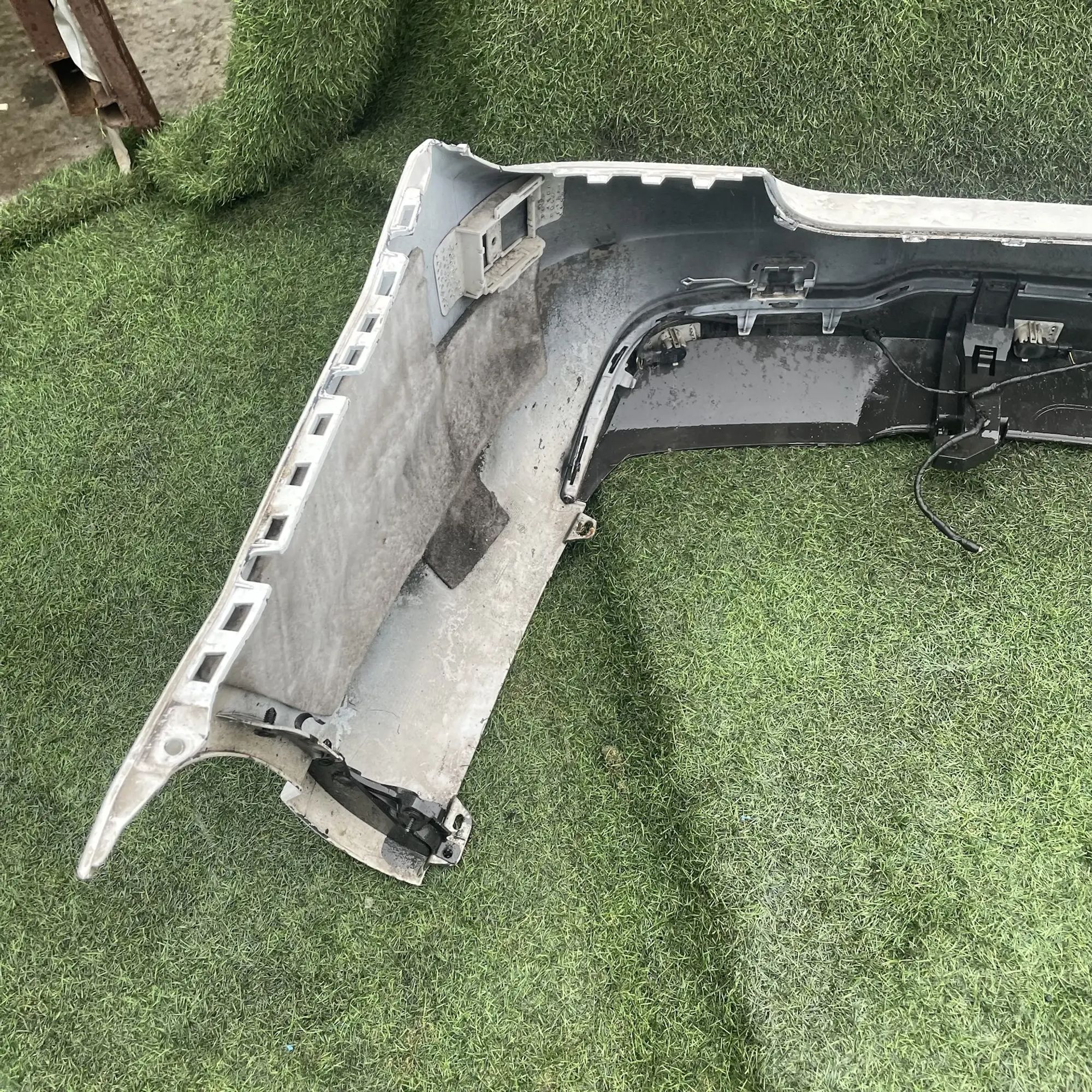 https://ycs.partsauto.market/partsauto-images/thmbs/userImages/772e461030aea93f4dbb6447c0f924d3/part/3dc0582f-b7c8-4f3c-8873-d6d161dfb7a6_1778848482598.jpg