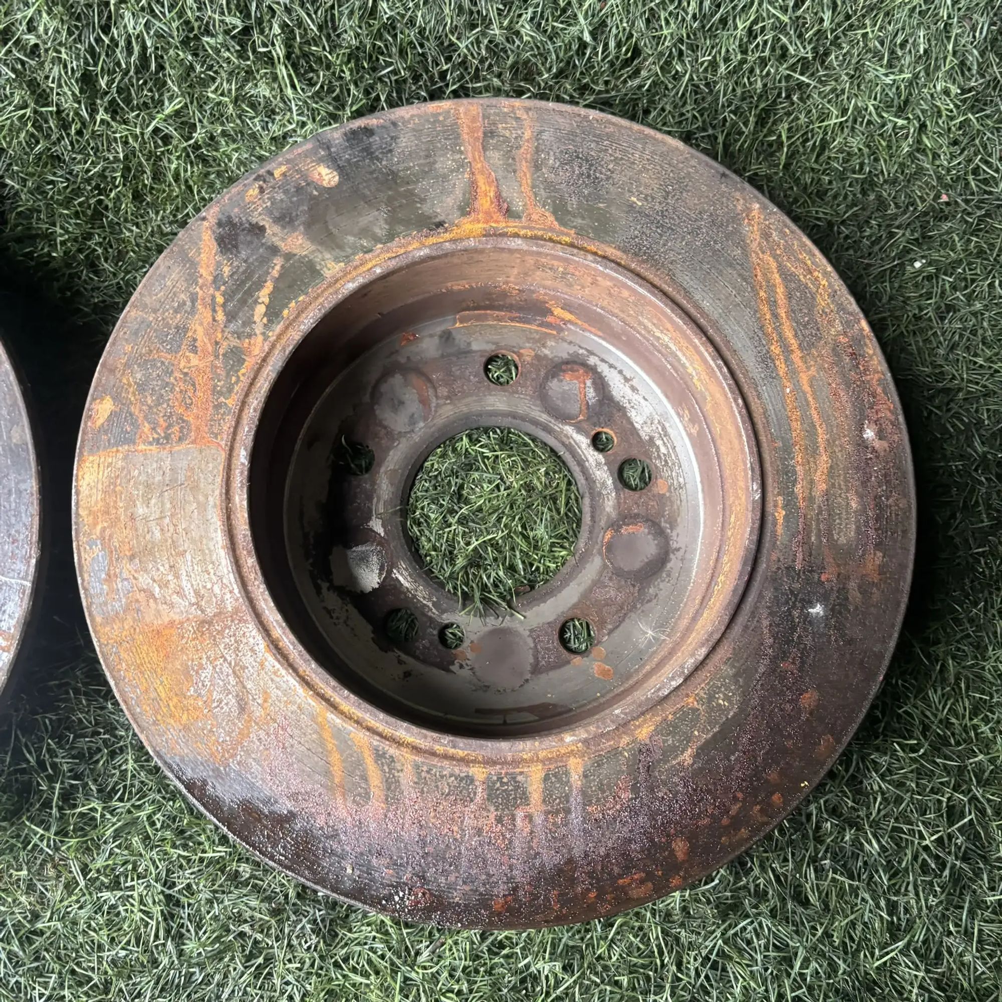 https://ycs.partsauto.market/partsauto-images/thmbs/userImages/772e461030aea93f4dbb6447c0f924d3/part/3ebfcf6b-d1b2-45b3-85e6-5c336ab76618_1776933826089.jpg