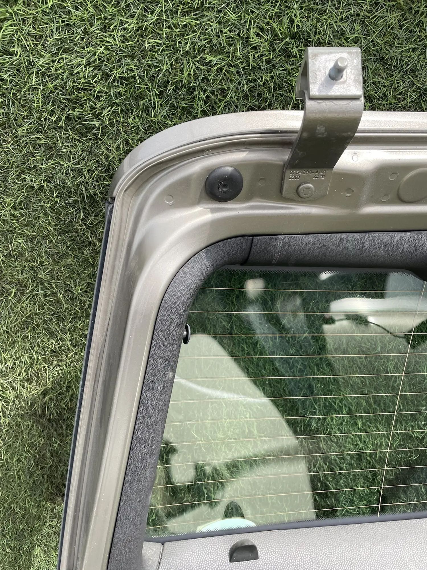https://ycs.partsauto.market/partsauto-images/thmbs/userImages/772e461030aea93f4dbb6447c0f924d3/part/3f933fc7-c7f2-40a5-94b0-e2f25ea45002_1778748184585.jpg