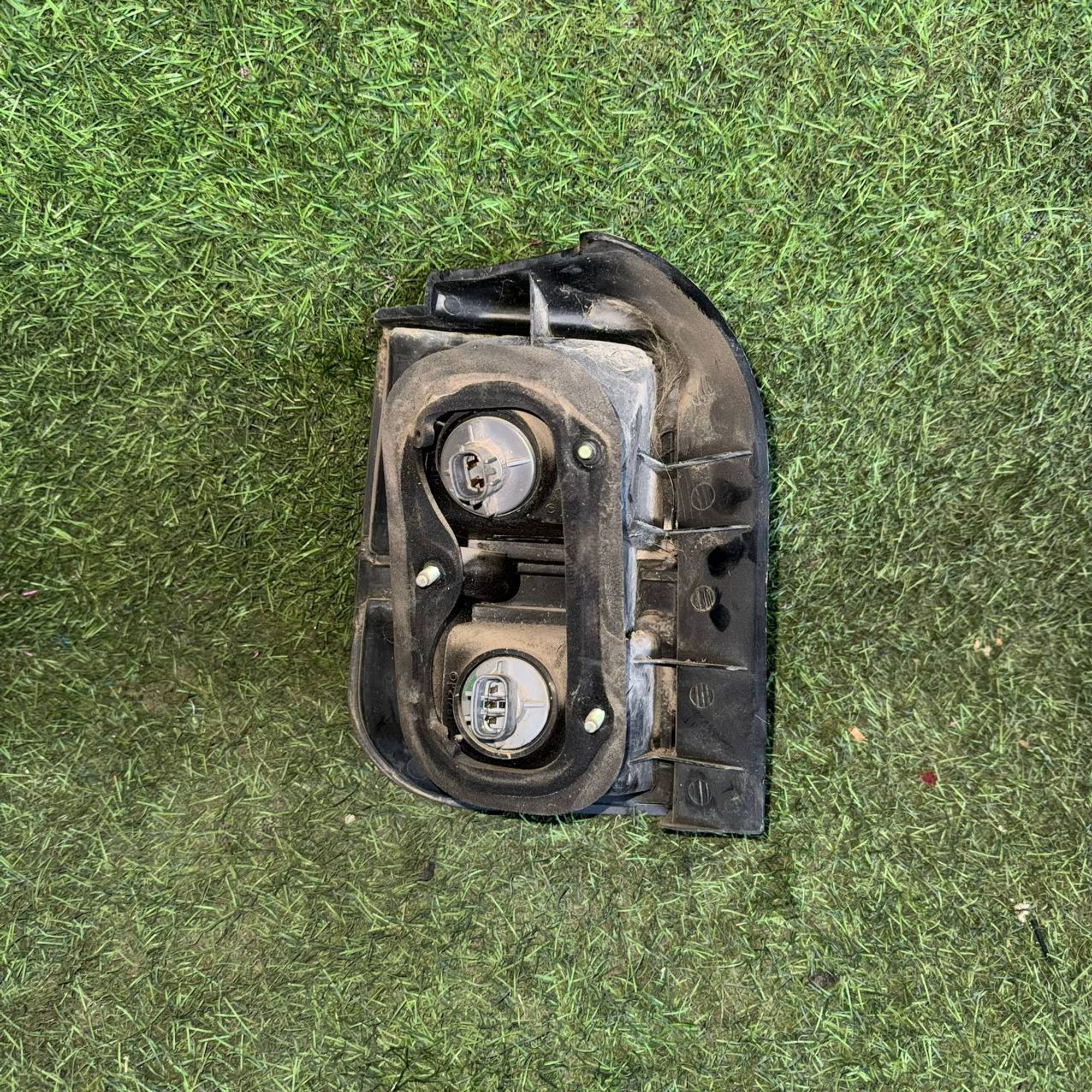 1258 Фонарь задний правый MITSUBISHI CHARIOT N33W, 4500 рублей, Невинномысск