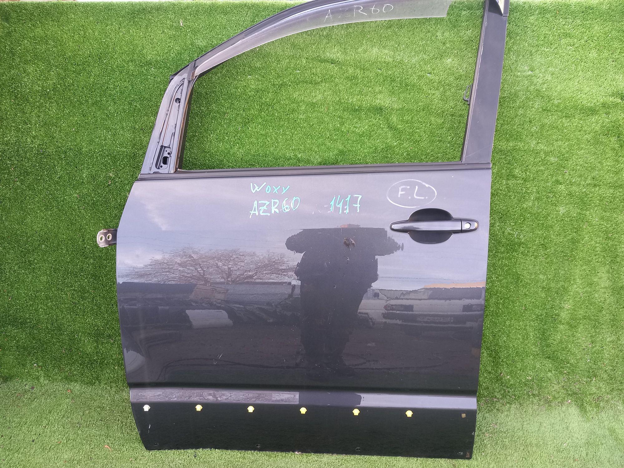 1417 дверь F/L на TOYOTA VOXY AZR60, 11500 рублей, Невинномысск