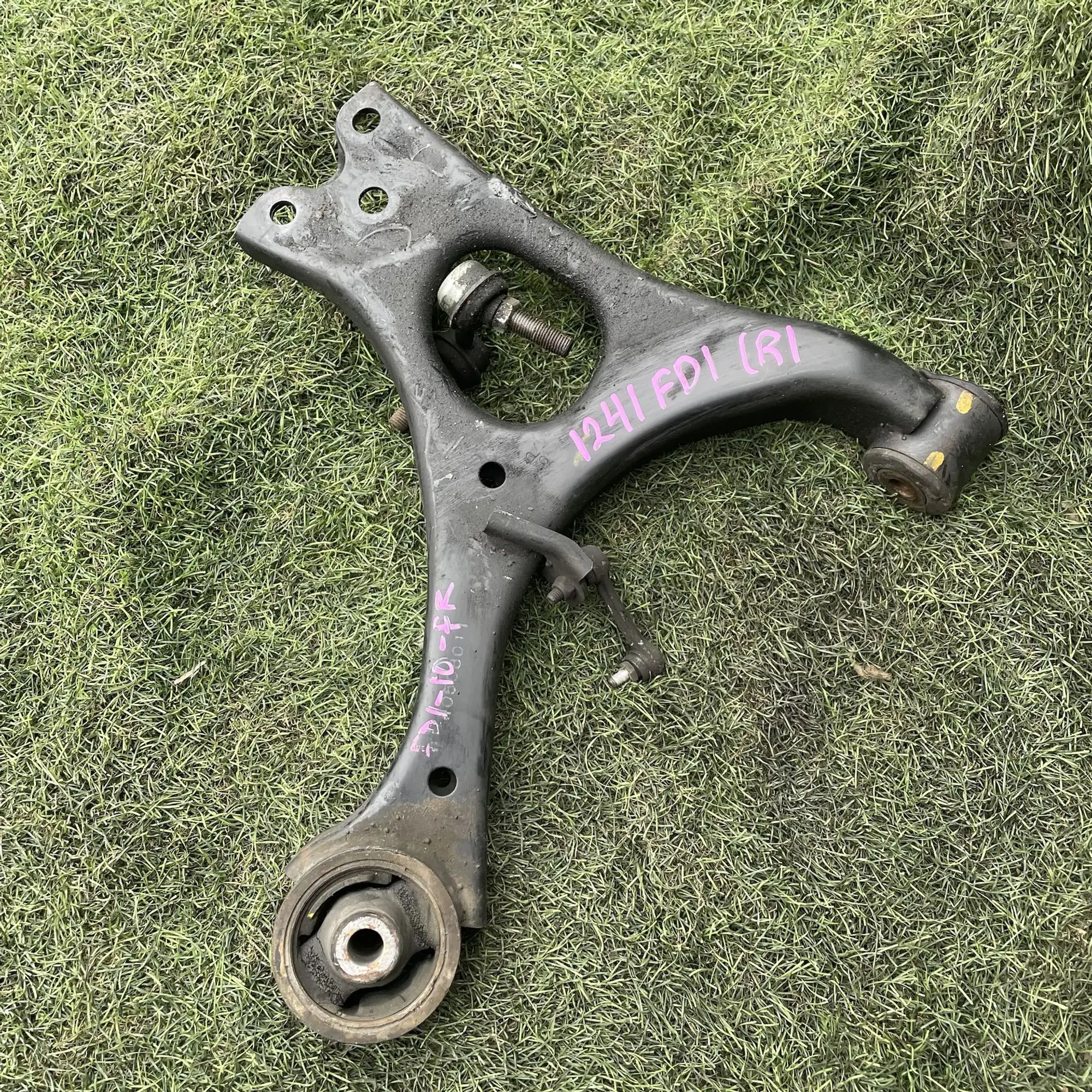 https://ycs.partsauto.market/partsauto-images/thmbs/userImages/772e461030aea93f4dbb6447c0f924d3/part/40aa09be-0382-4a26-9072-10e5471d237e_1779256898034.jpg