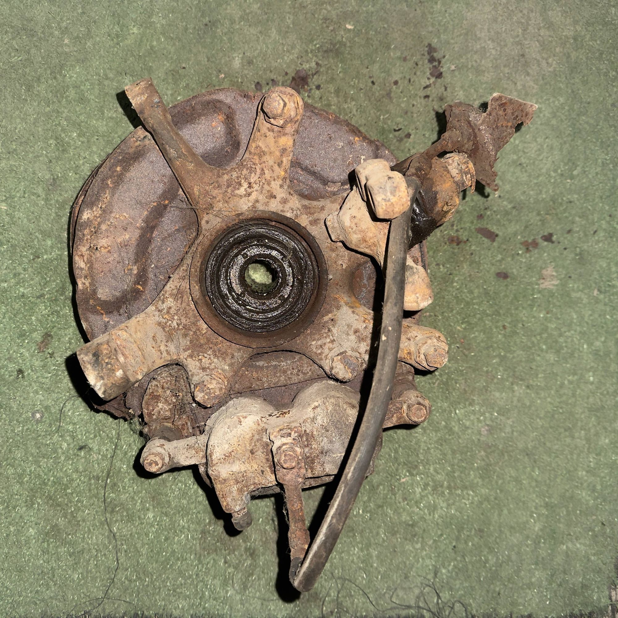 728 Ступица передняя левая NISSAN TERRANO D21, 1 рублей, Невинномысск