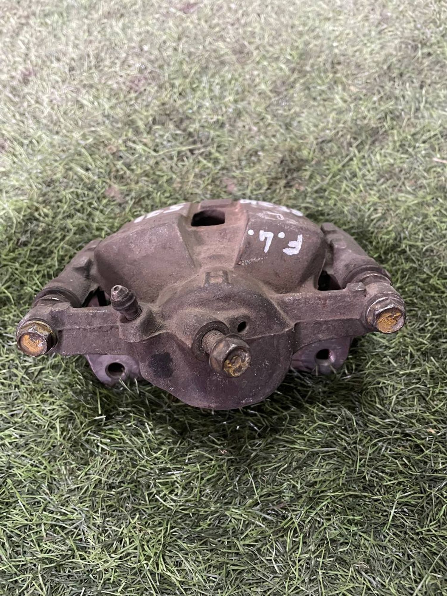 571 Суппорт тормозной передний левый TOYOTA CORONA ST210, 3000 рублей, Невинномысск