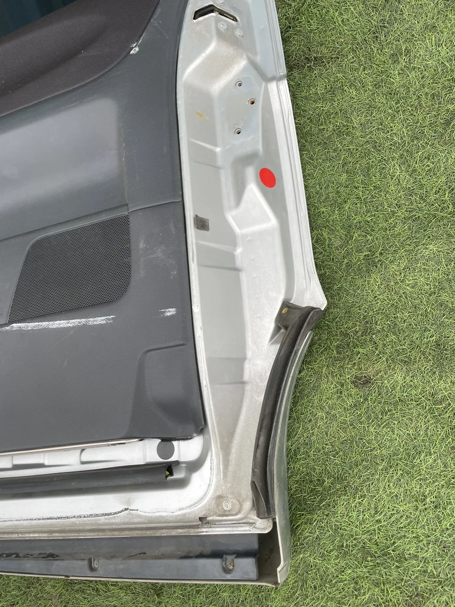 4128 Дверь задняя правая NISSAN ELGRAND ME51 VQ25DE, 10000 рублей, Невинномысск