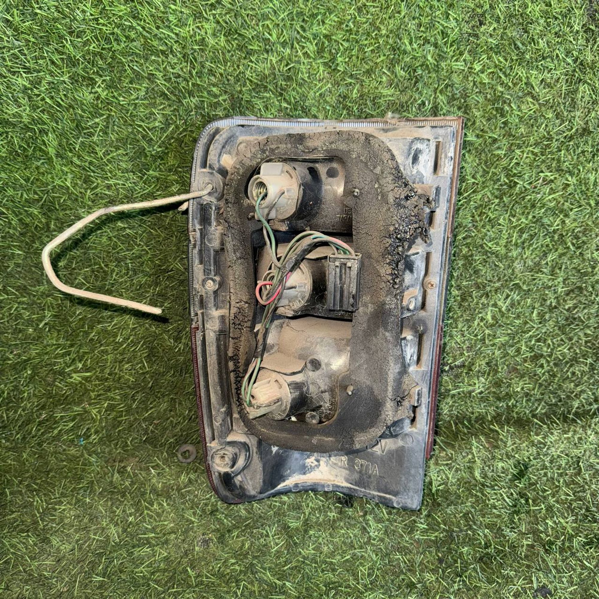 575  Фонарь задний правый  ISUZU BIGHORN, 3000 рублей, Невинномысск