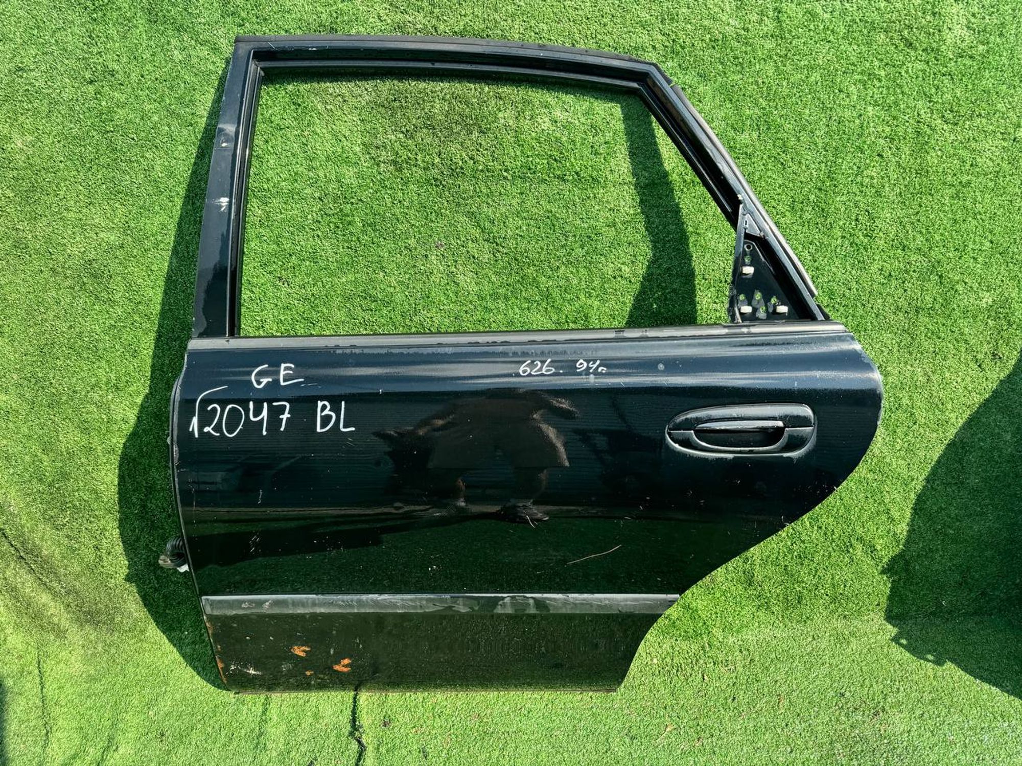 2047 дверь на MAZDA 626 GE, 4500 рублей, Невинномысск