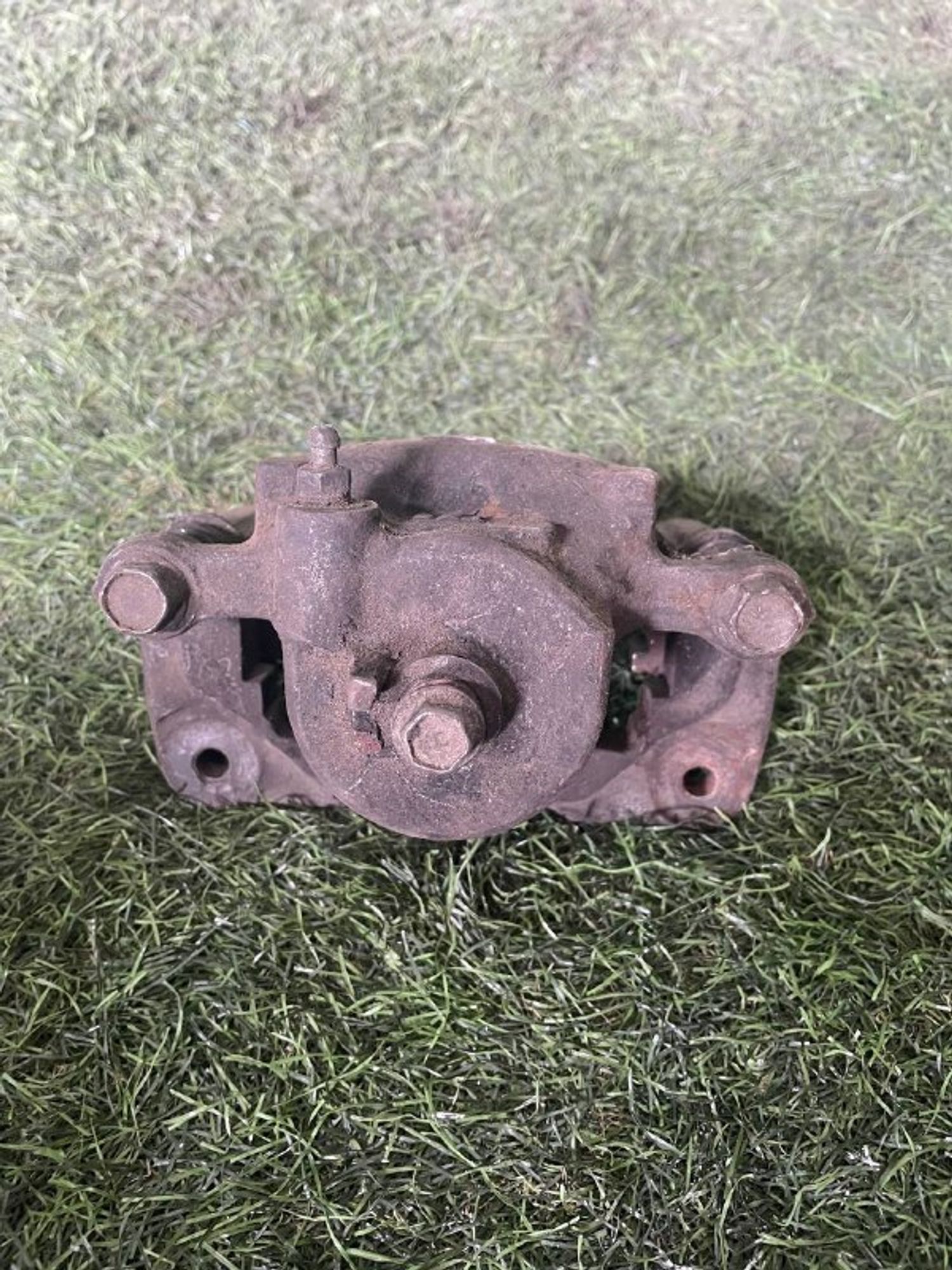 452 Суппорт тормозной передний левый NISSAN SUNNY B14, 3000 рублей, Невинномысск