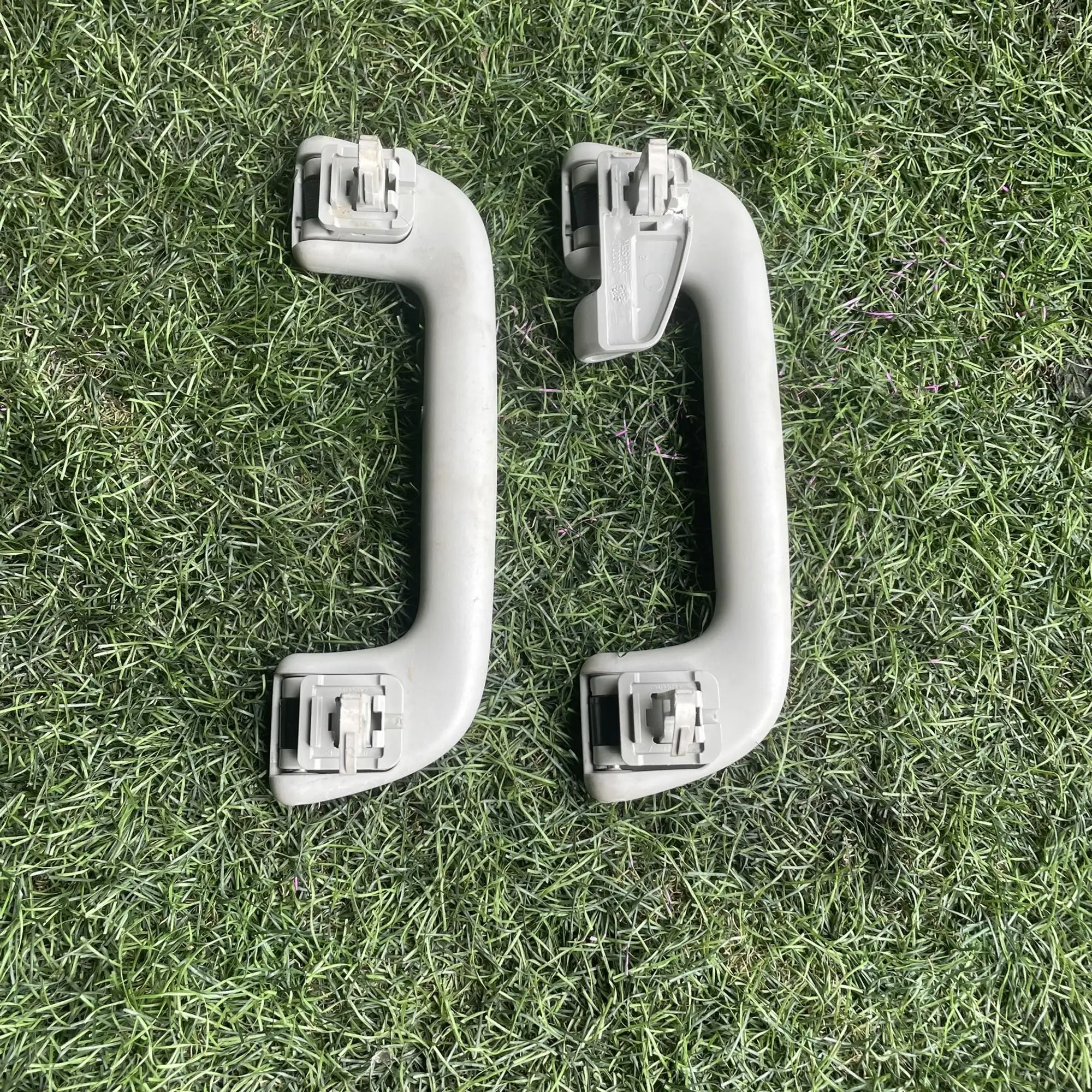 https://ycs.partsauto.market/partsauto-images/thmbs/userImages/772e461030aea93f4dbb6447c0f924d3/part/42a33bf6-3537-4b74-8797-19e169efc24a_1776757891577.jpg