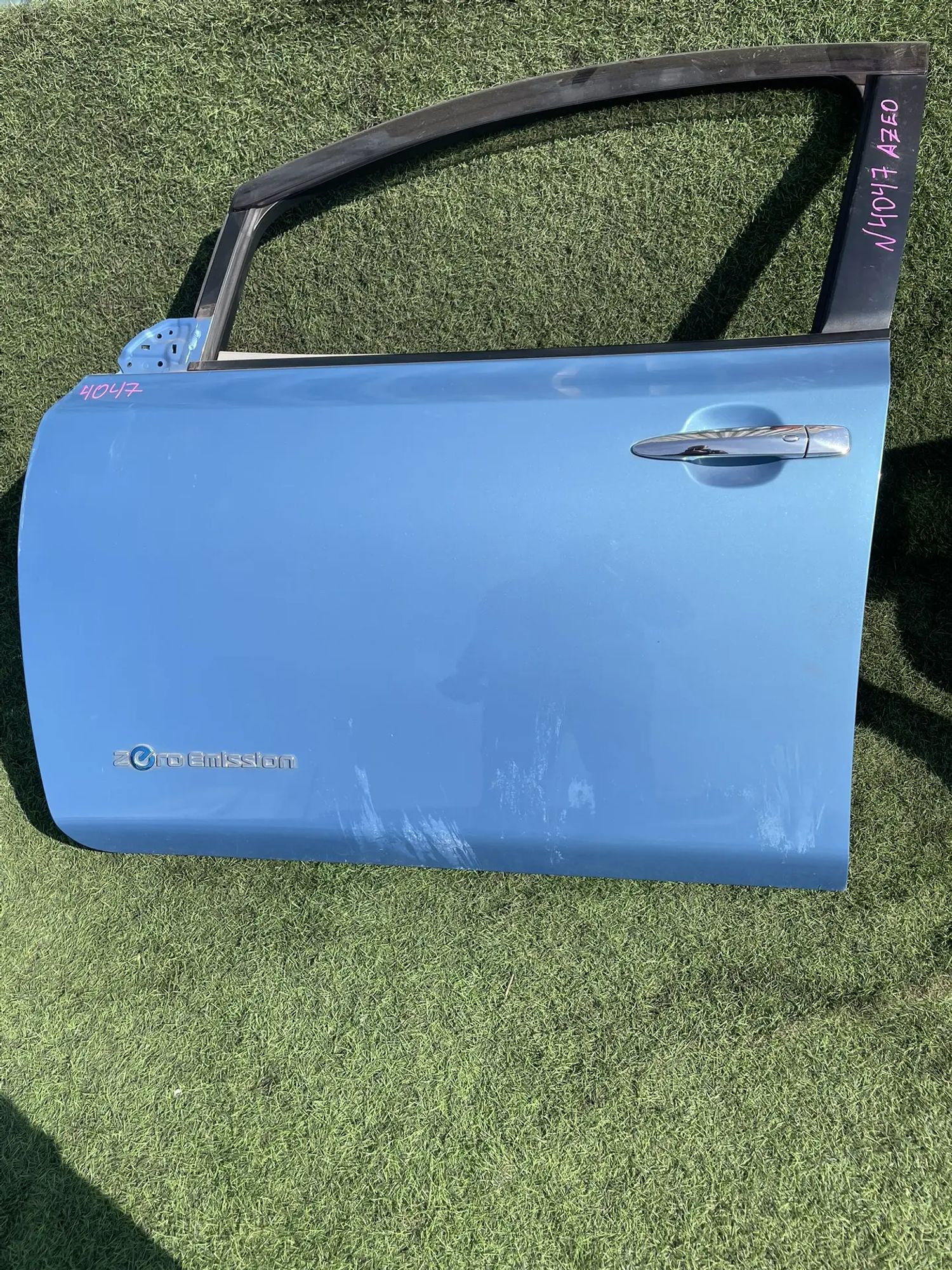 4047 Дверь передняя левая Nissan Leaf AZE0 24kw 2014, 20000 рублей, Невинномысск