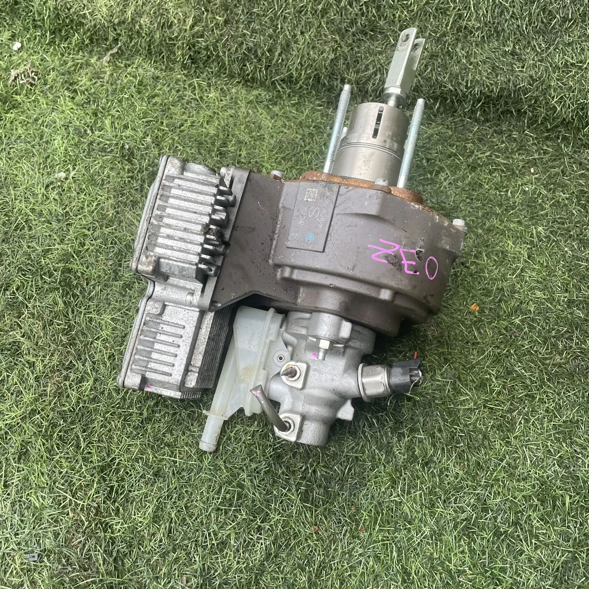 https://ycs.partsauto.market/partsauto-images/thmbs/userImages/772e461030aea93f4dbb6447c0f924d3/part/433ef62e-5ef9-4a91-8ffa-da6a99dd40c3_1776926178829.jpg