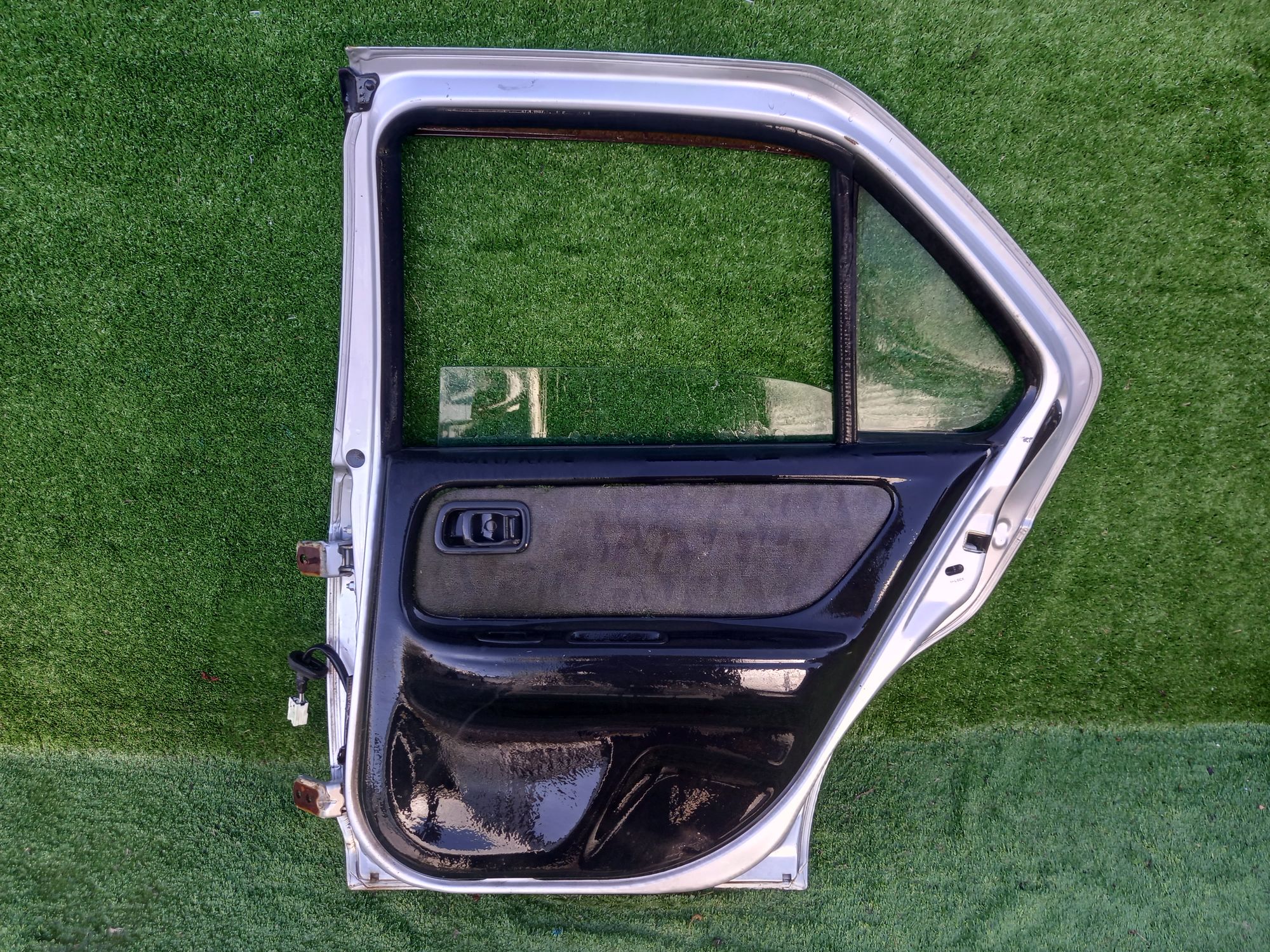 1729 дверь B/R на NISSAN BLUEBIRD EU14, 6500 рублей, Невинномысск