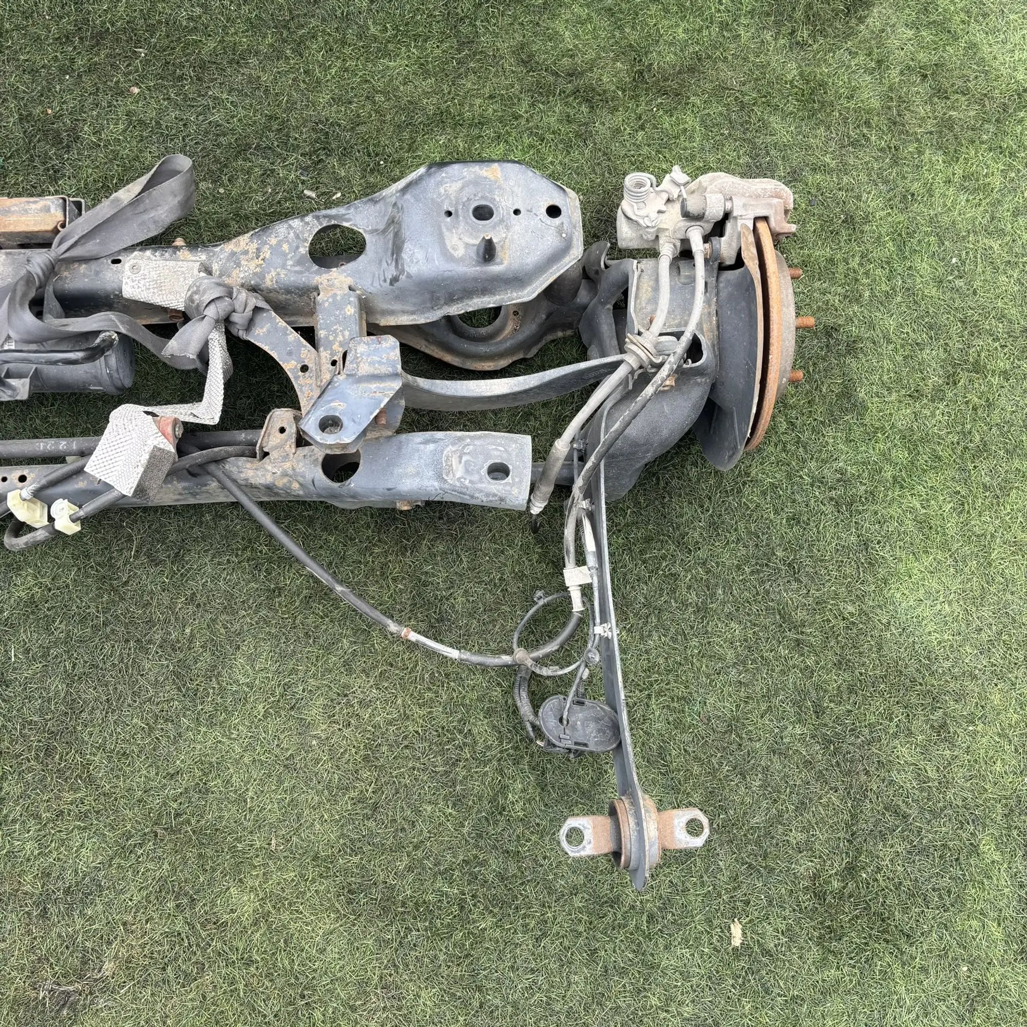 https://ycs.partsauto.market/partsauto-images/thmbs/userImages/772e461030aea93f4dbb6447c0f924d3/part/4356ba86-e38d-49df-9cd1-b18808072b4a_1777010930114.jpg