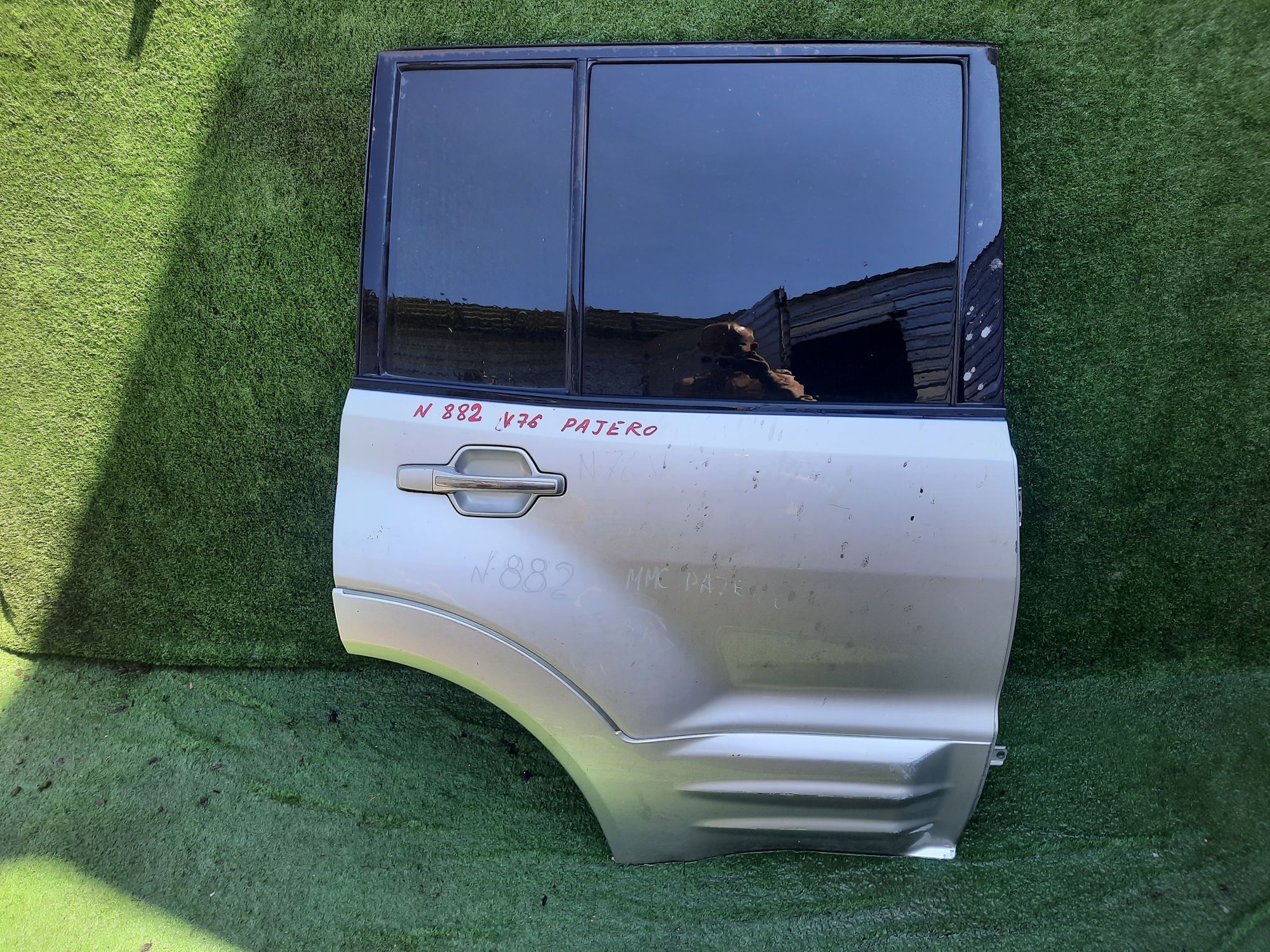 882 дверь на MITSUBISHI PAJERO V76W, 9500 рублей, Невинномысск
