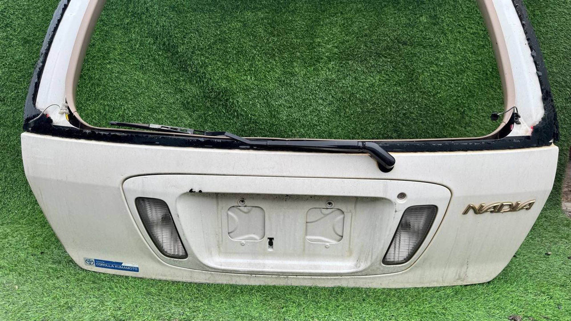 1 Дверь багажника Toyota Nadia, 12500 рублей, Невинномысск