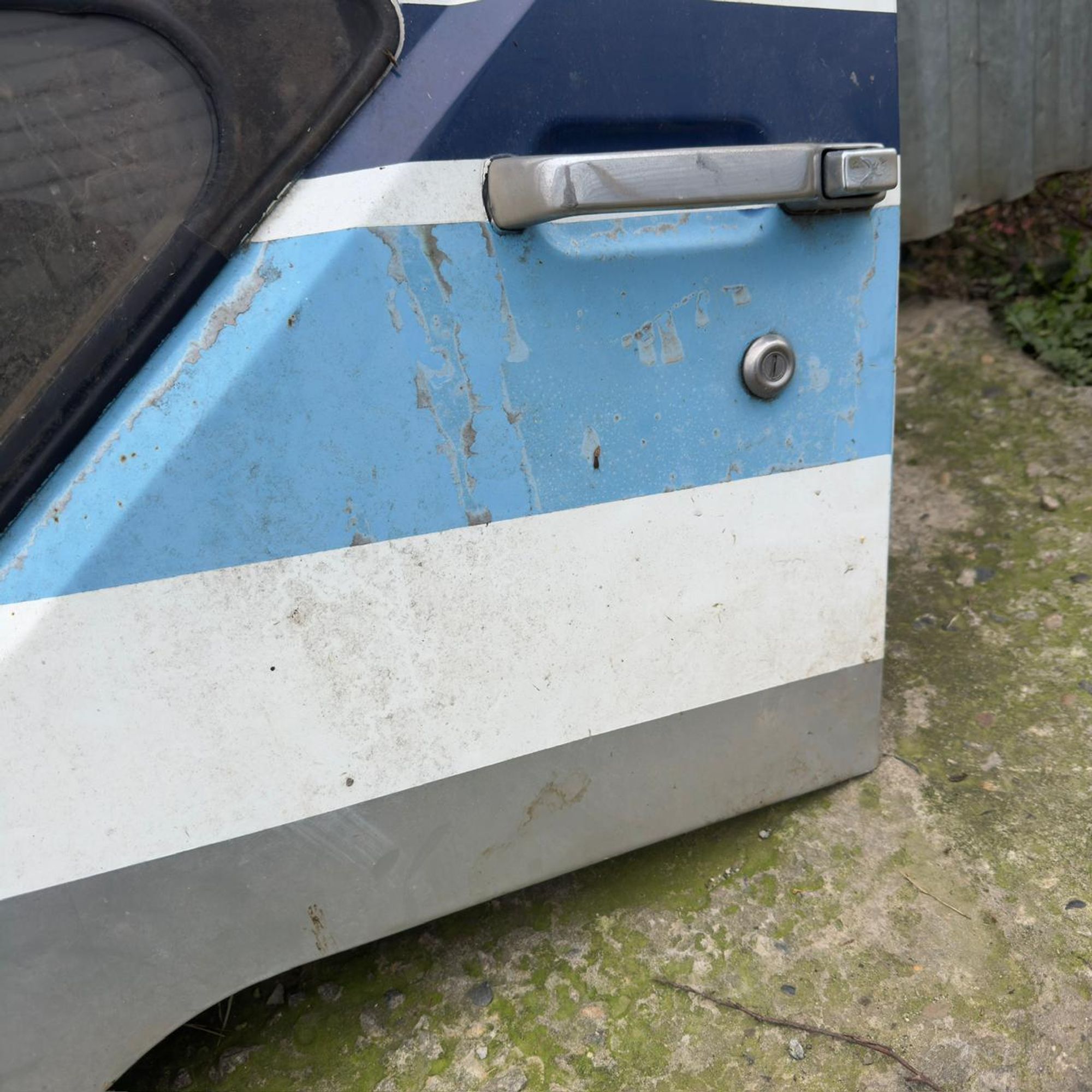 2222 Дверь передняя левая MITSUBISHI FUSO, 9999 рублей, Невинномысск