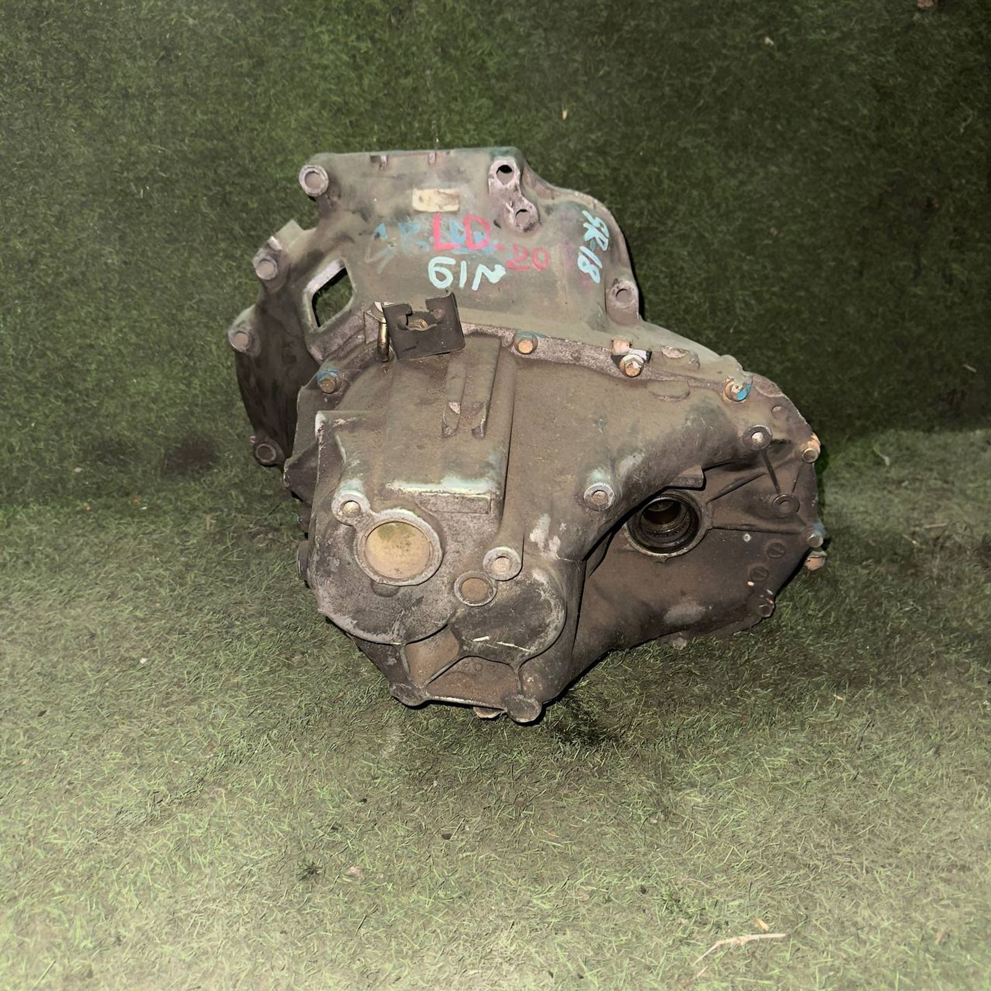 https://ycs.partsauto.market/partsauto-images/thmbs/userImages/772e461030aea93f4dbb6447c0f924d3/part/440a97c0-0eaf-409e-a99e-c1d715094814_1752570376553.jpg
