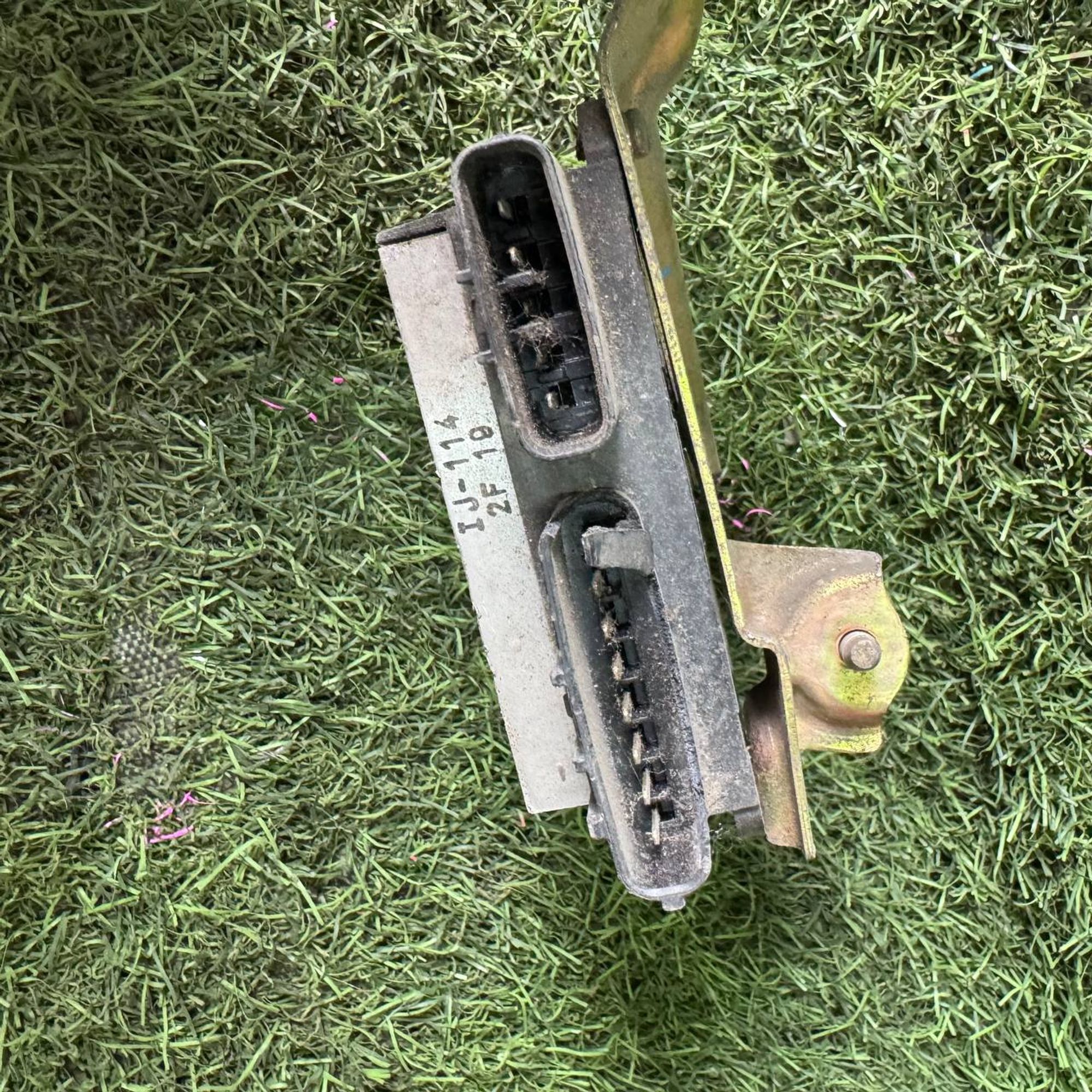 823 Блок управления форсунками Toyota 1AZ, 5000 рублей, Невинномысск